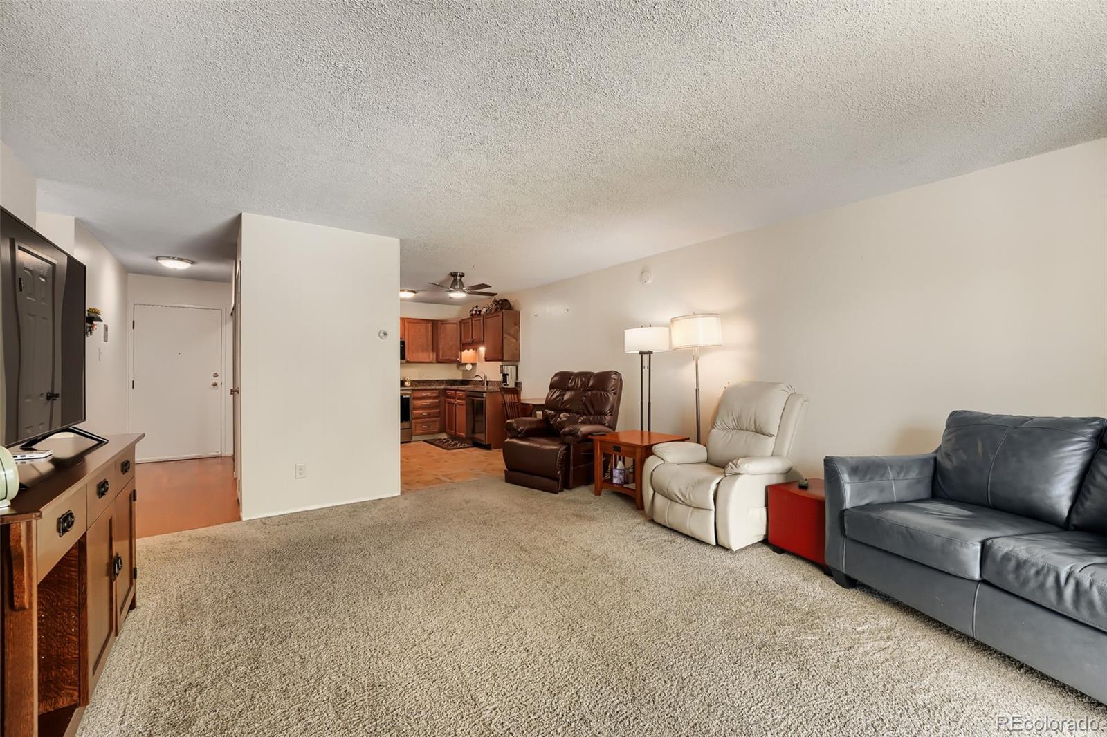 MLS Image #8 for 13500 e cornell avenue 301,aurora, Colorado