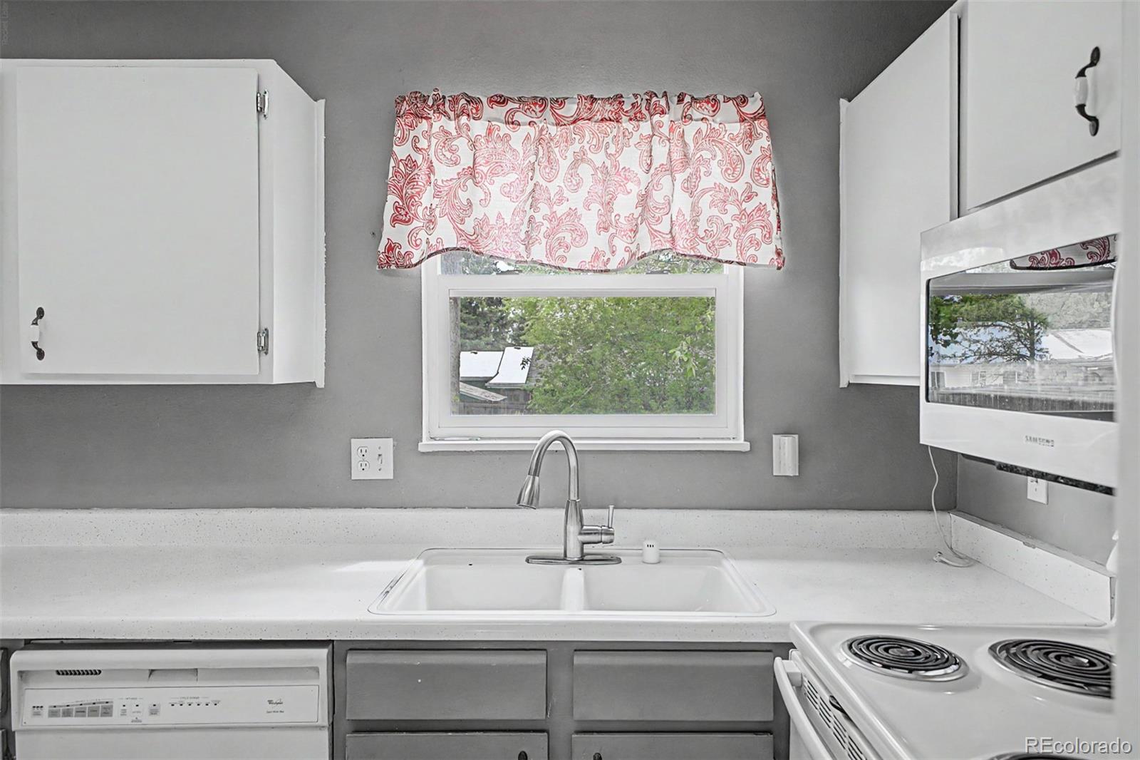 MLS Image #10 for 1406  cottonwood street,broomfield, Colorado