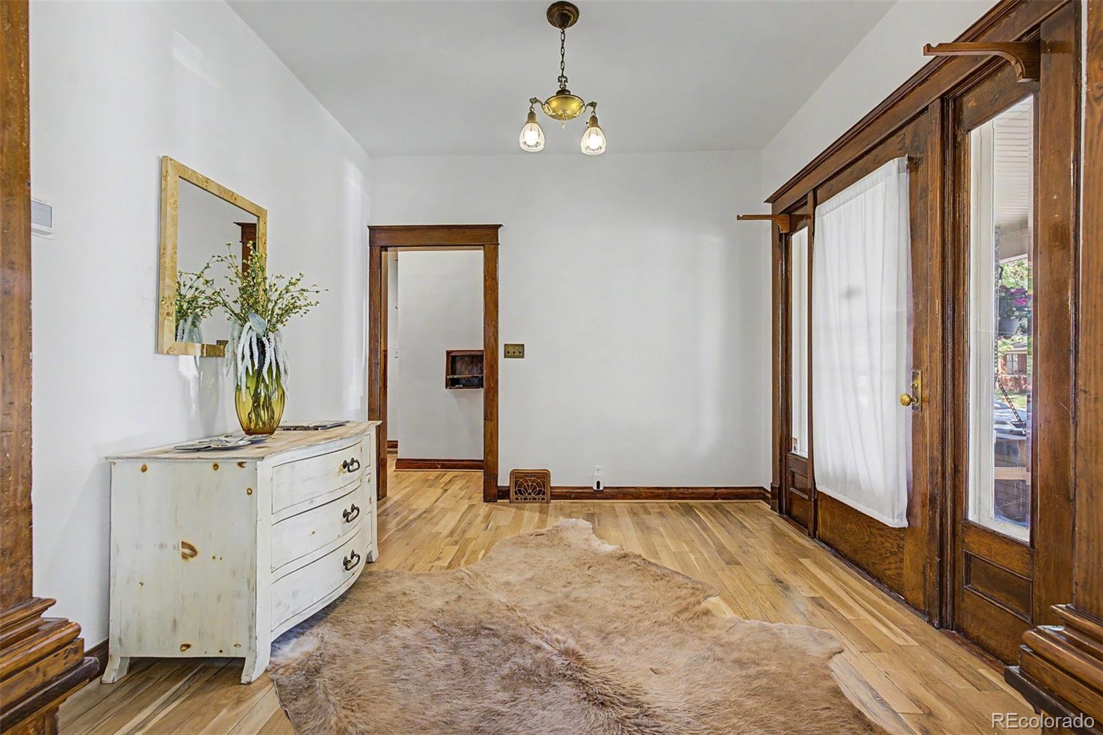 MLS Image #4 for 4265 n irving street,denver, Colorado