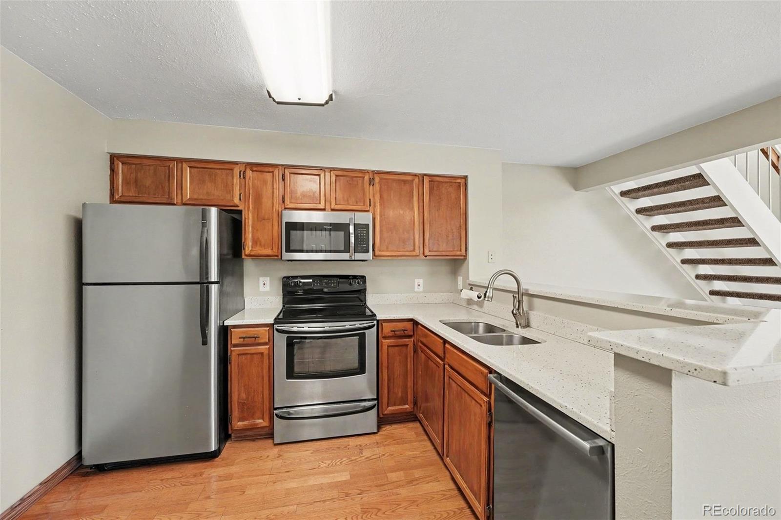 MLS Image #8 for 4820 e kentucky avenue,denver, Colorado