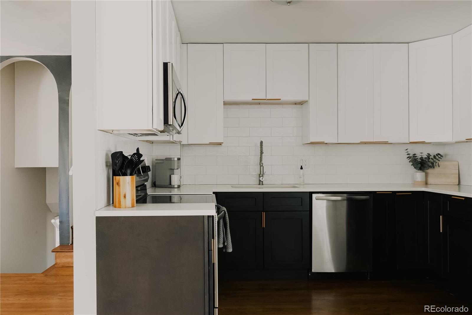 MLS Image #15 for 5390  raritan way,denver, Colorado