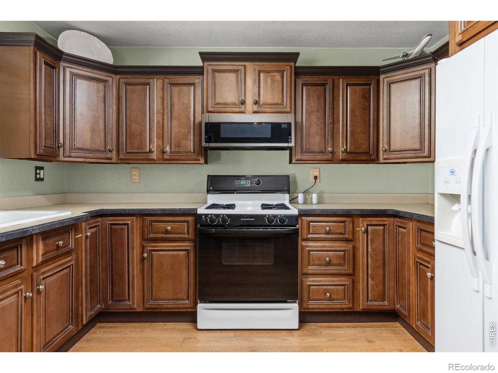 MLS Image #10 for 3348 e 118th way,thornton, Colorado