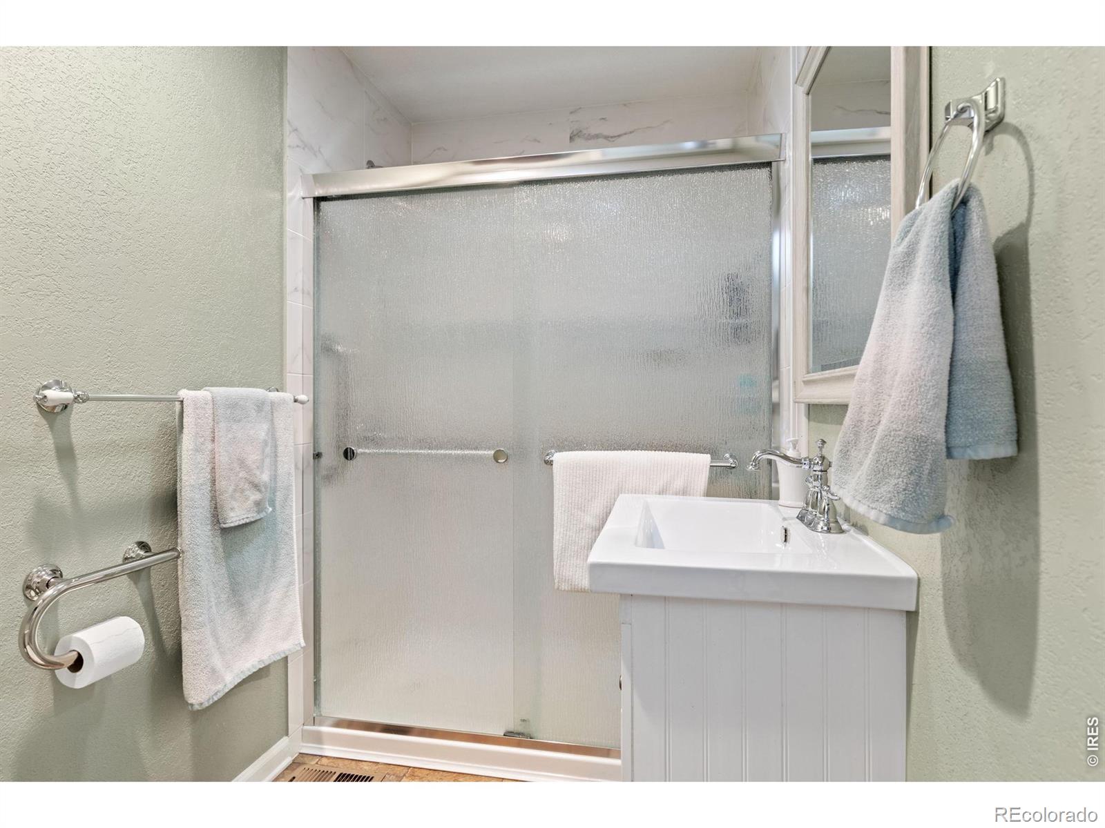 MLS Image #15 for 3348 e 118th way,thornton, Colorado
