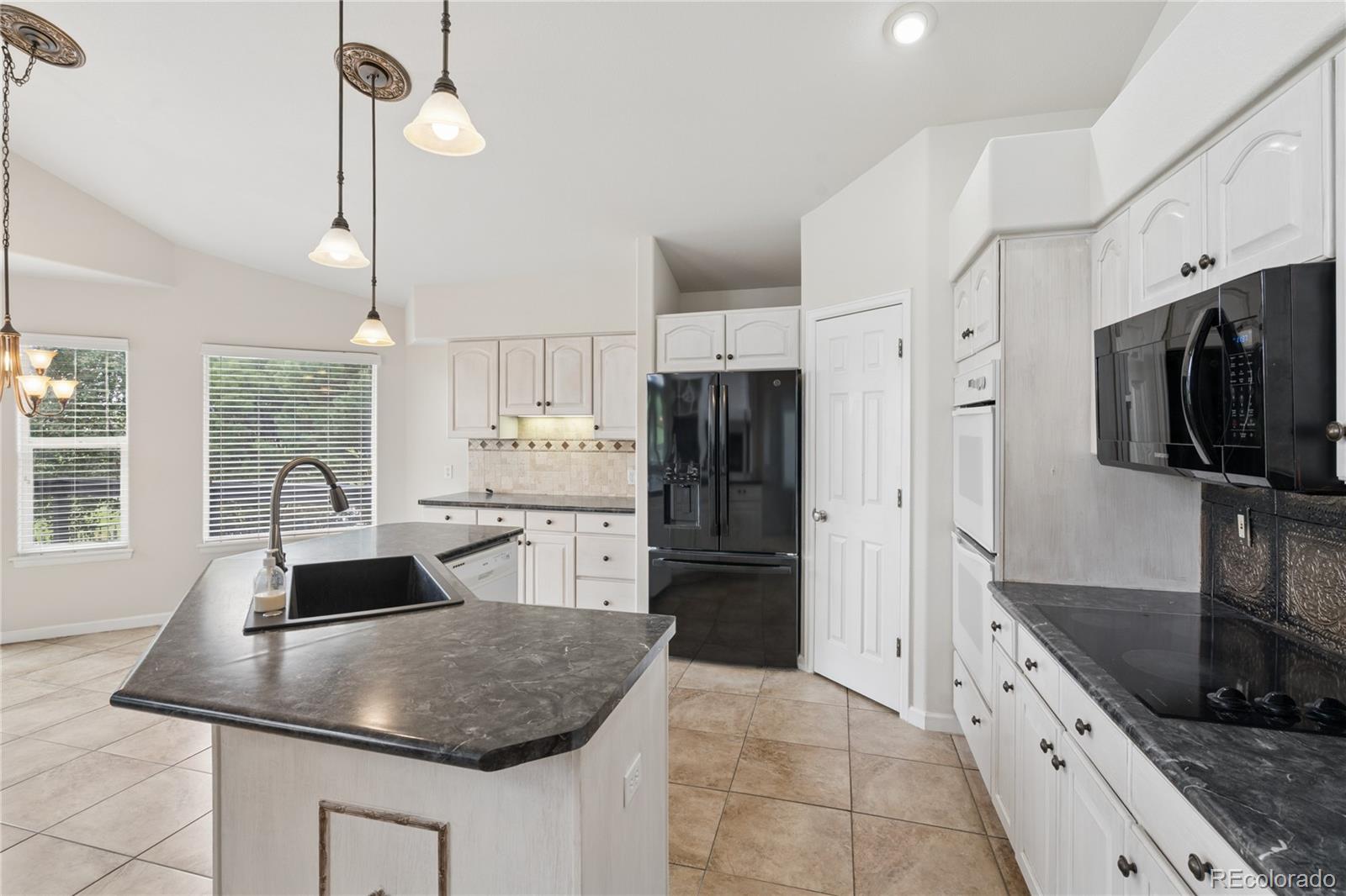 MLS Image #12 for 6766  salvia court,arvada, Colorado