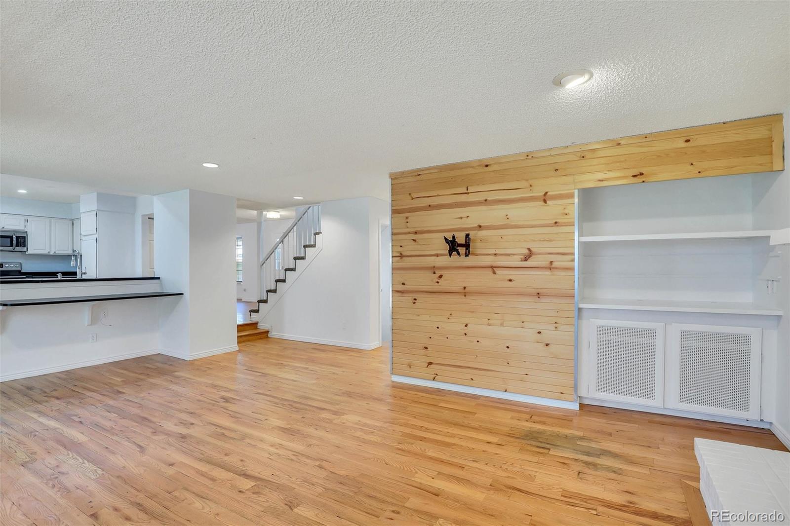 MLS Image #12 for 10128 e weaver place,englewood, Colorado