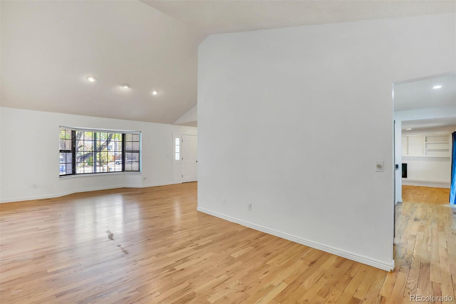 MLS Image #5 for 10128 e weaver place,englewood, Colorado