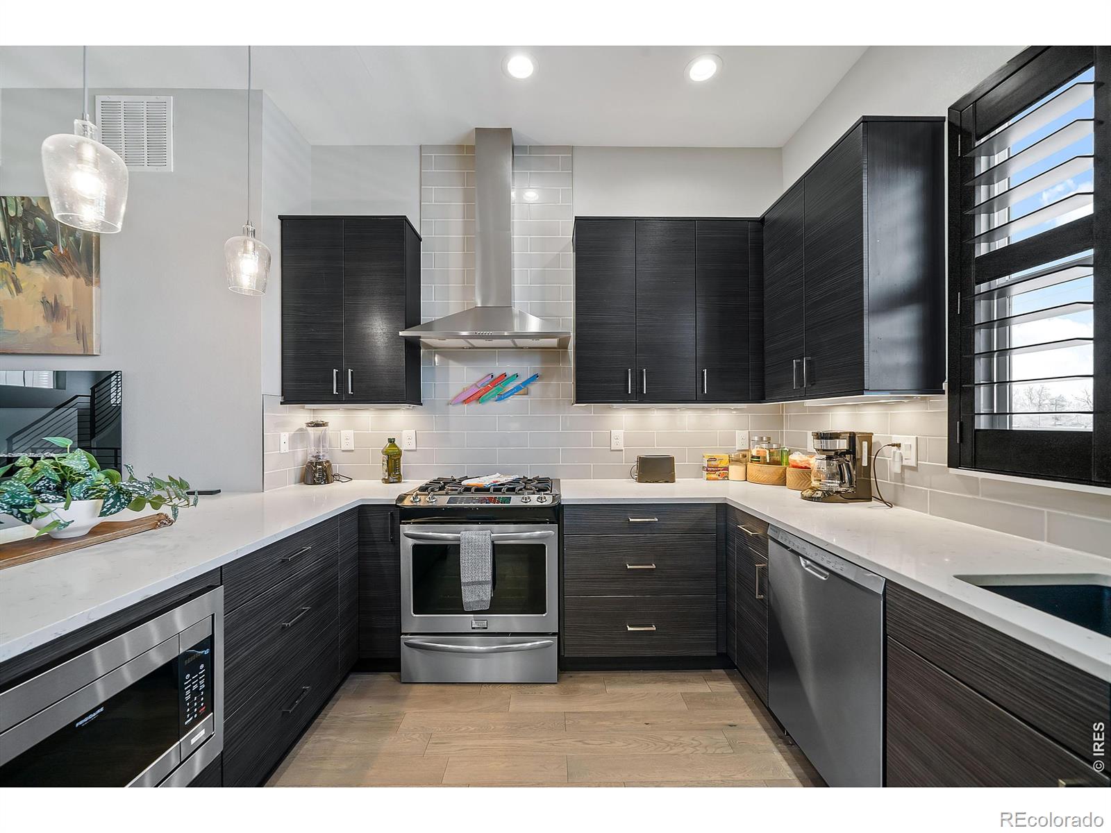MLS Image #3 for 7861 w 51st avenue,arvada, Colorado