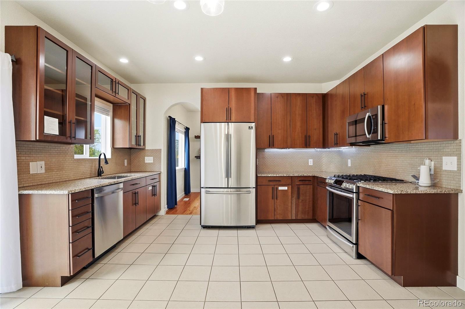 MLS Image #9 for 3501 s ivanhoe street,denver, Colorado