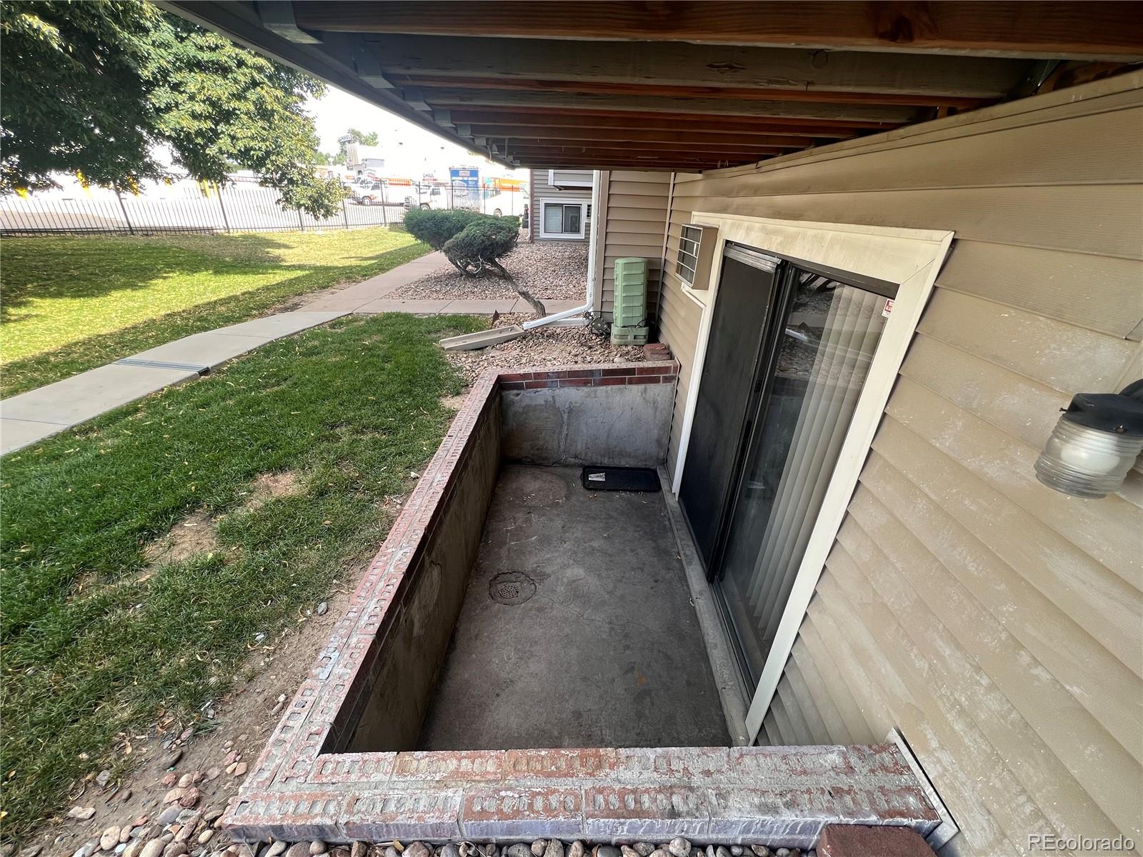 MLS Image #14 for 10150 e virginia avenue 19-106,denver, Colorado