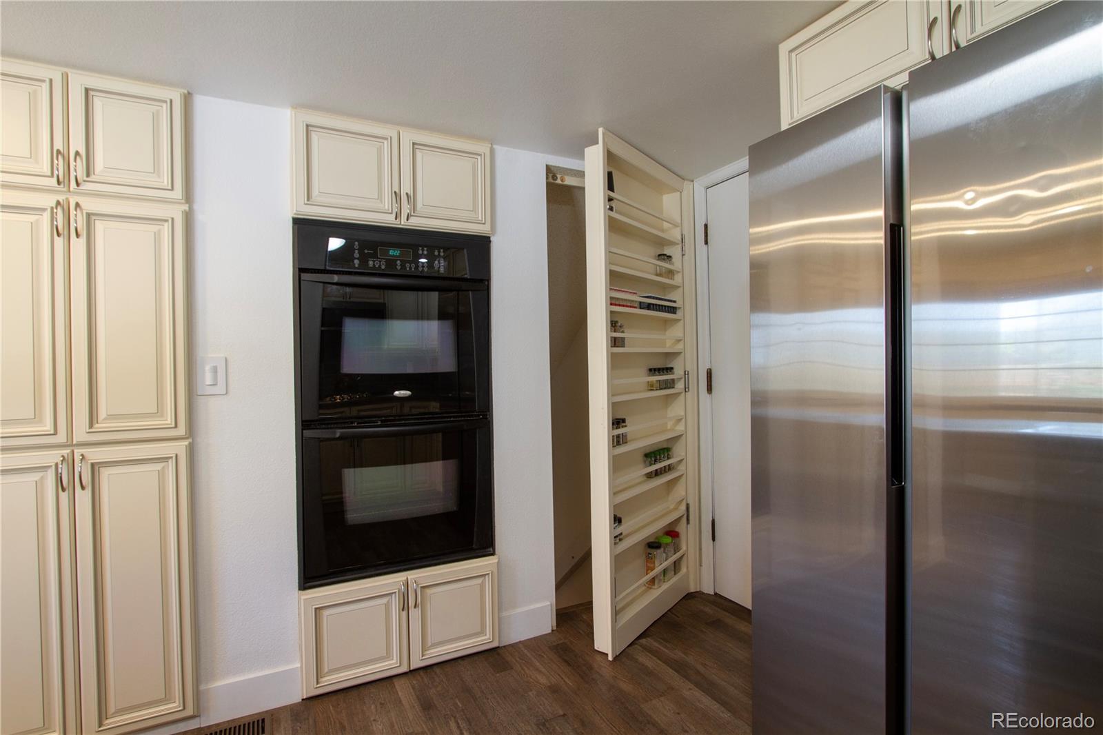 MLS Image #10 for 4868 s johnson street,littleton, Colorado