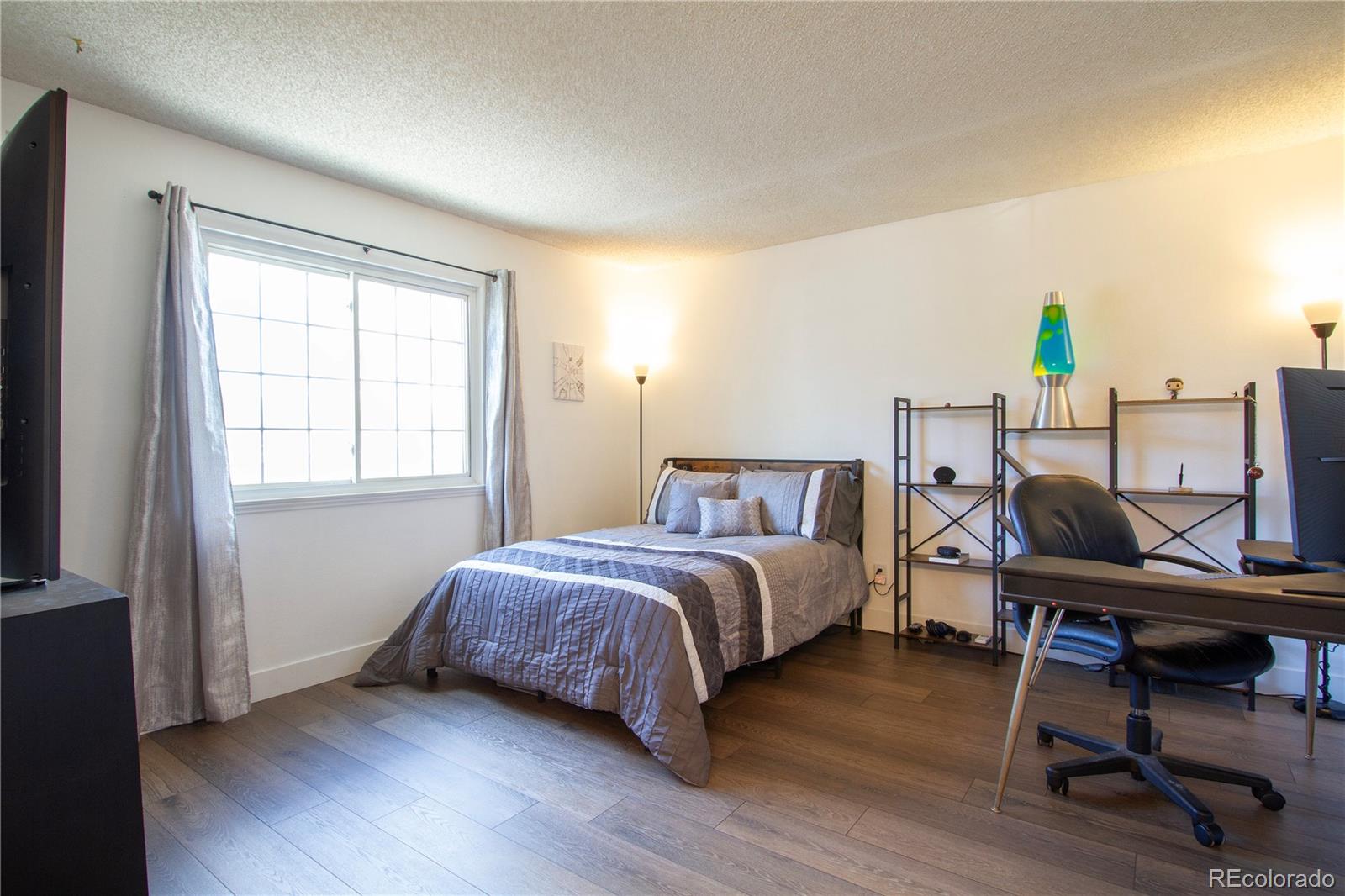 MLS Image #15 for 4868 s johnson street,littleton, Colorado