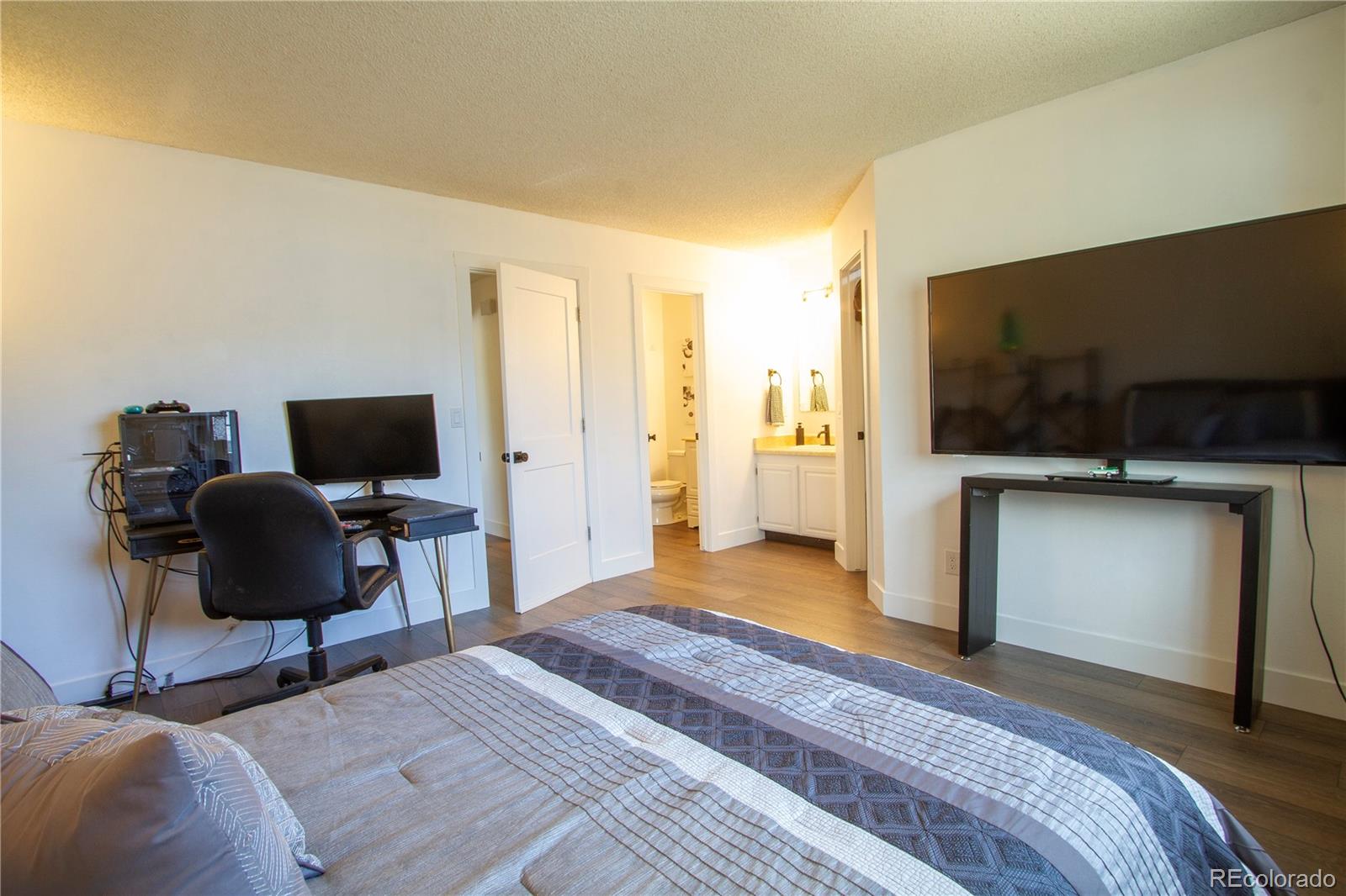 MLS Image #16 for 4868 s johnson street,littleton, Colorado