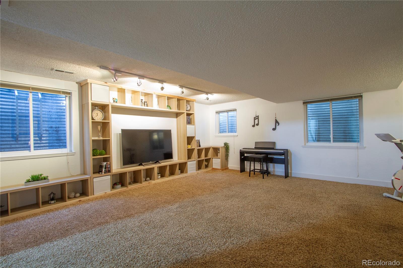 MLS Image #21 for 4868 s johnson street,littleton, Colorado