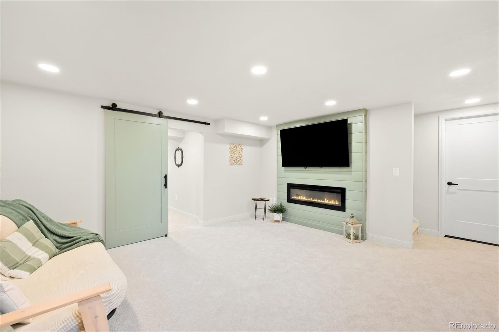 MLS Image #29 for 7180 w fairview drive,littleton, Colorado