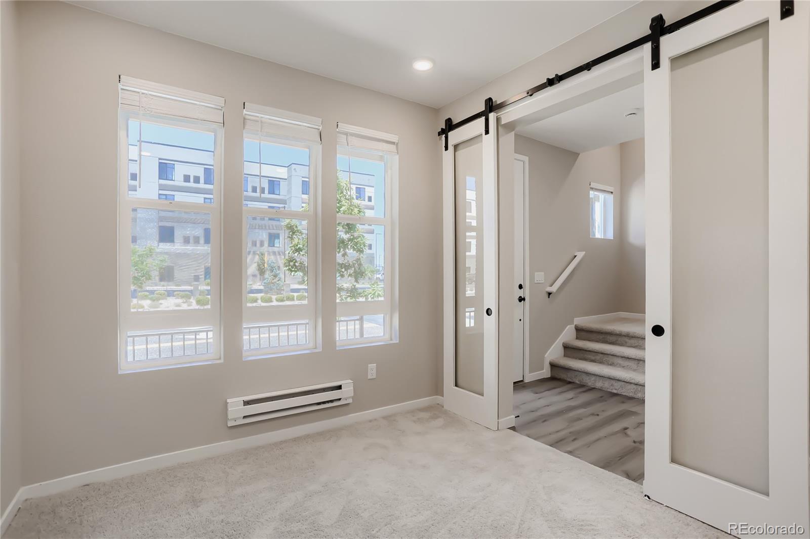 MLS Image #10 for 9200 e 47th avenue,denver, Colorado