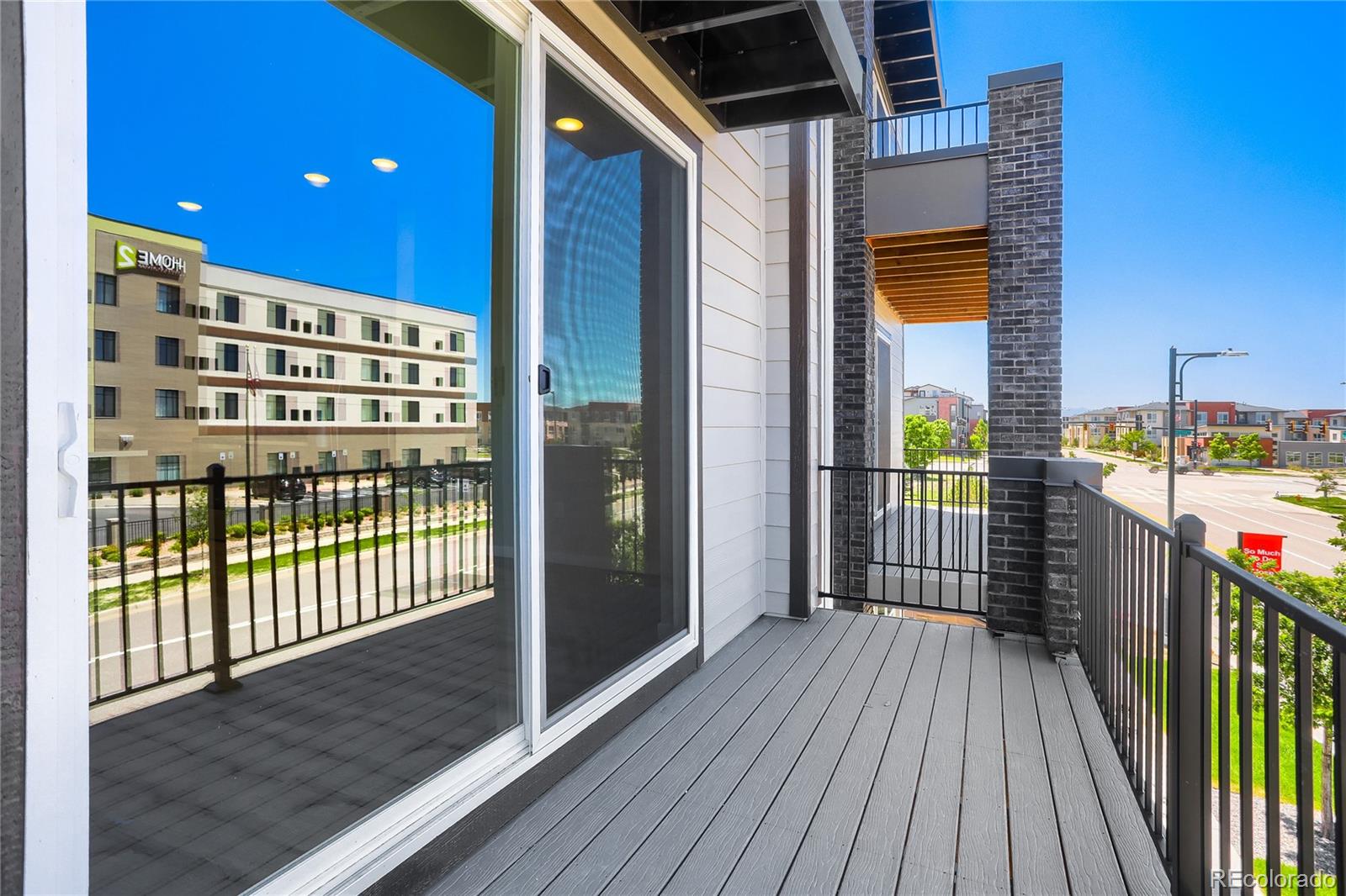 MLS Image #17 for 9200 e 47th avenue,denver, Colorado