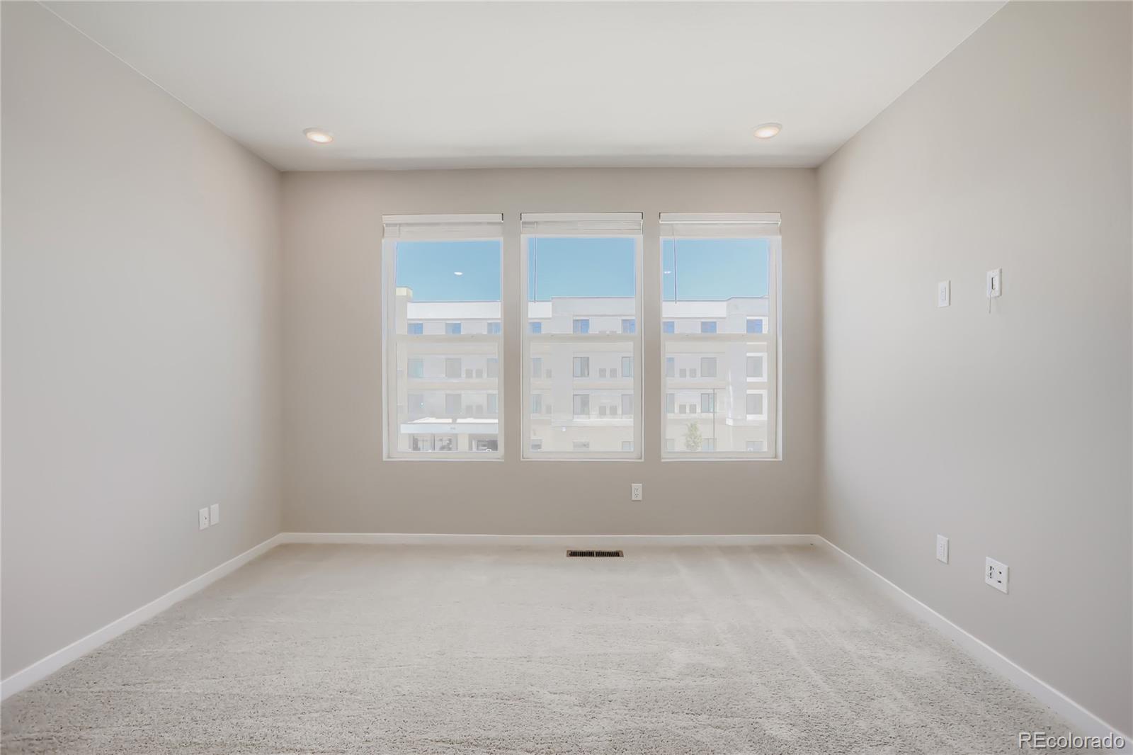 MLS Image #20 for 9200 e 47th avenue,denver, Colorado