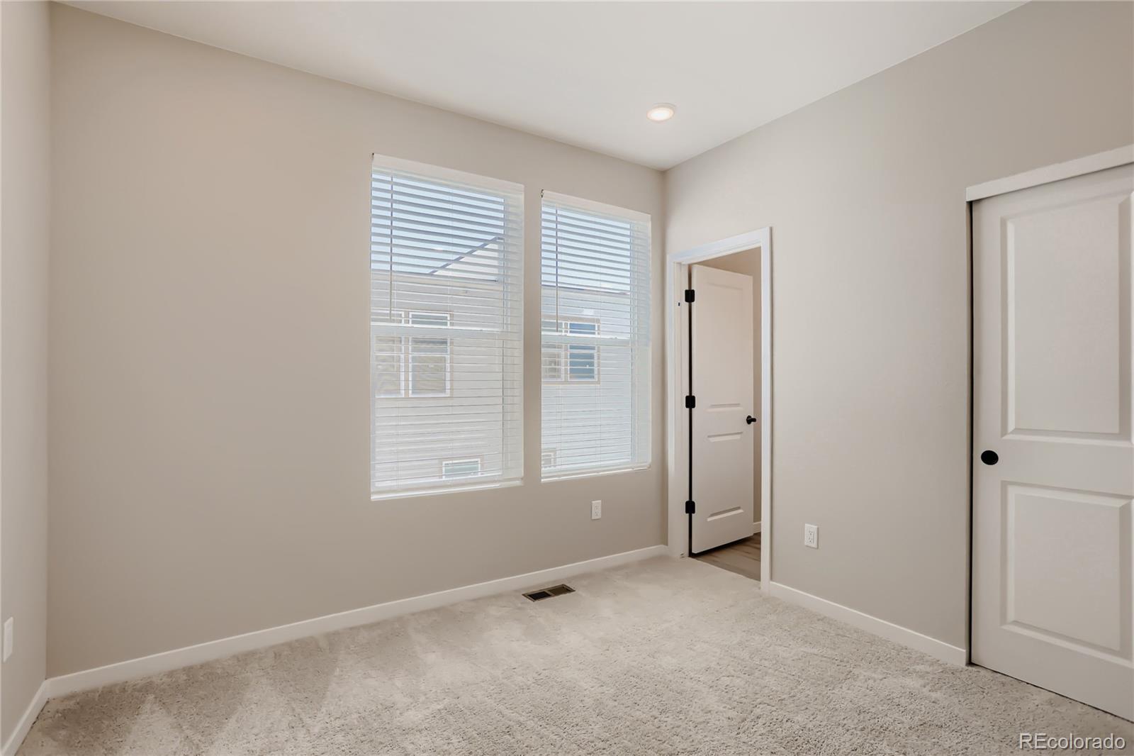 MLS Image #24 for 9200 e 47th avenue,denver, Colorado