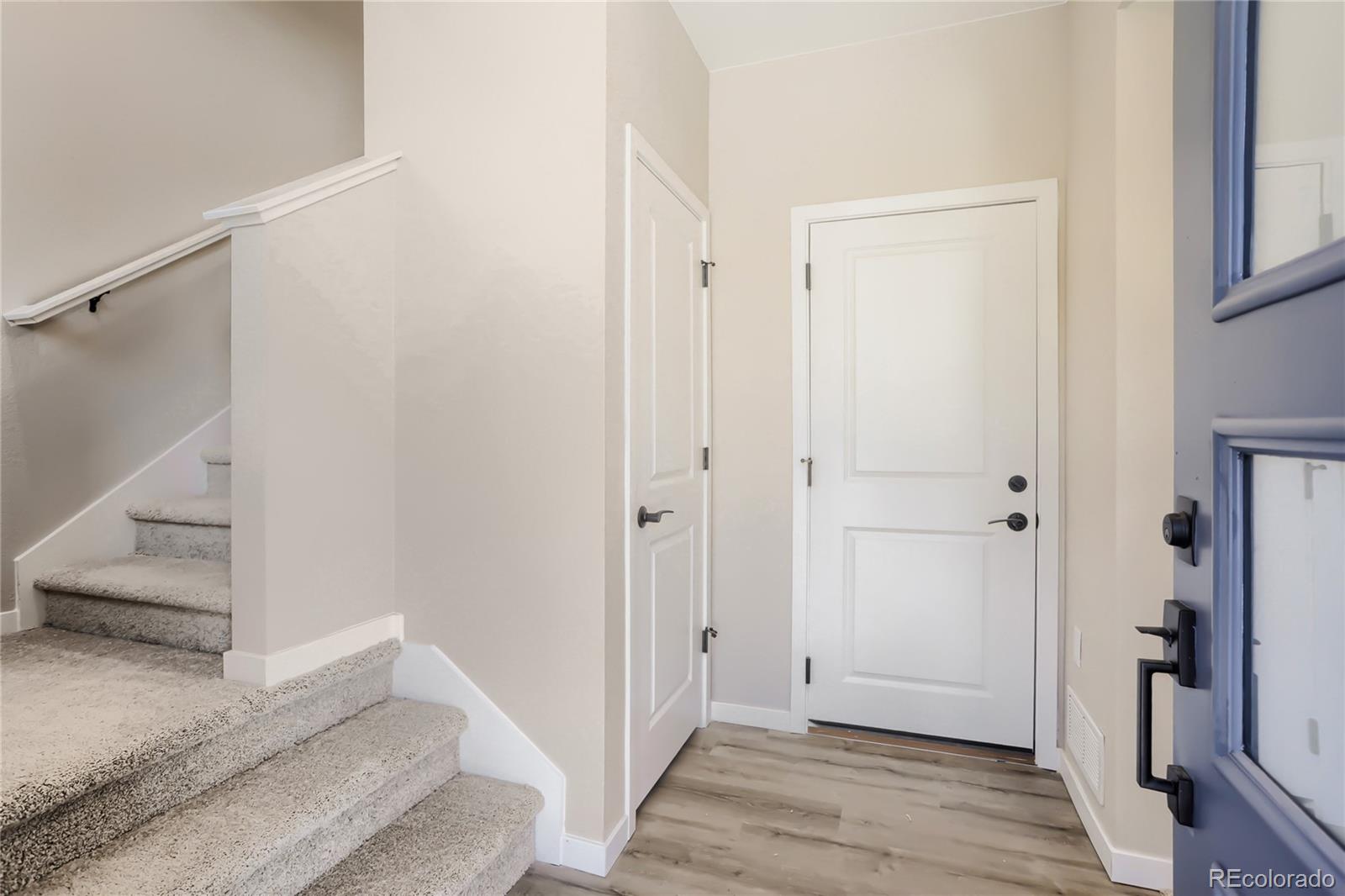 MLS Image #9 for 9200 e 47th avenue,denver, Colorado