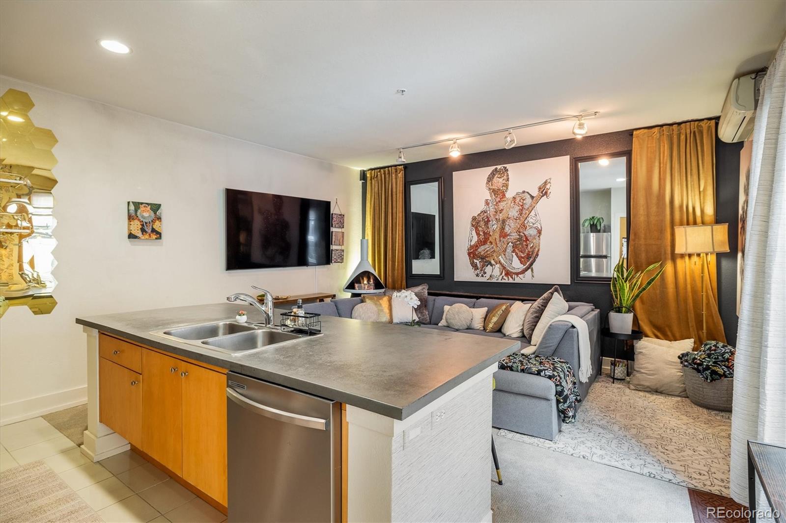 MLS Image #3 for 801  confidence drive,longmont, Colorado