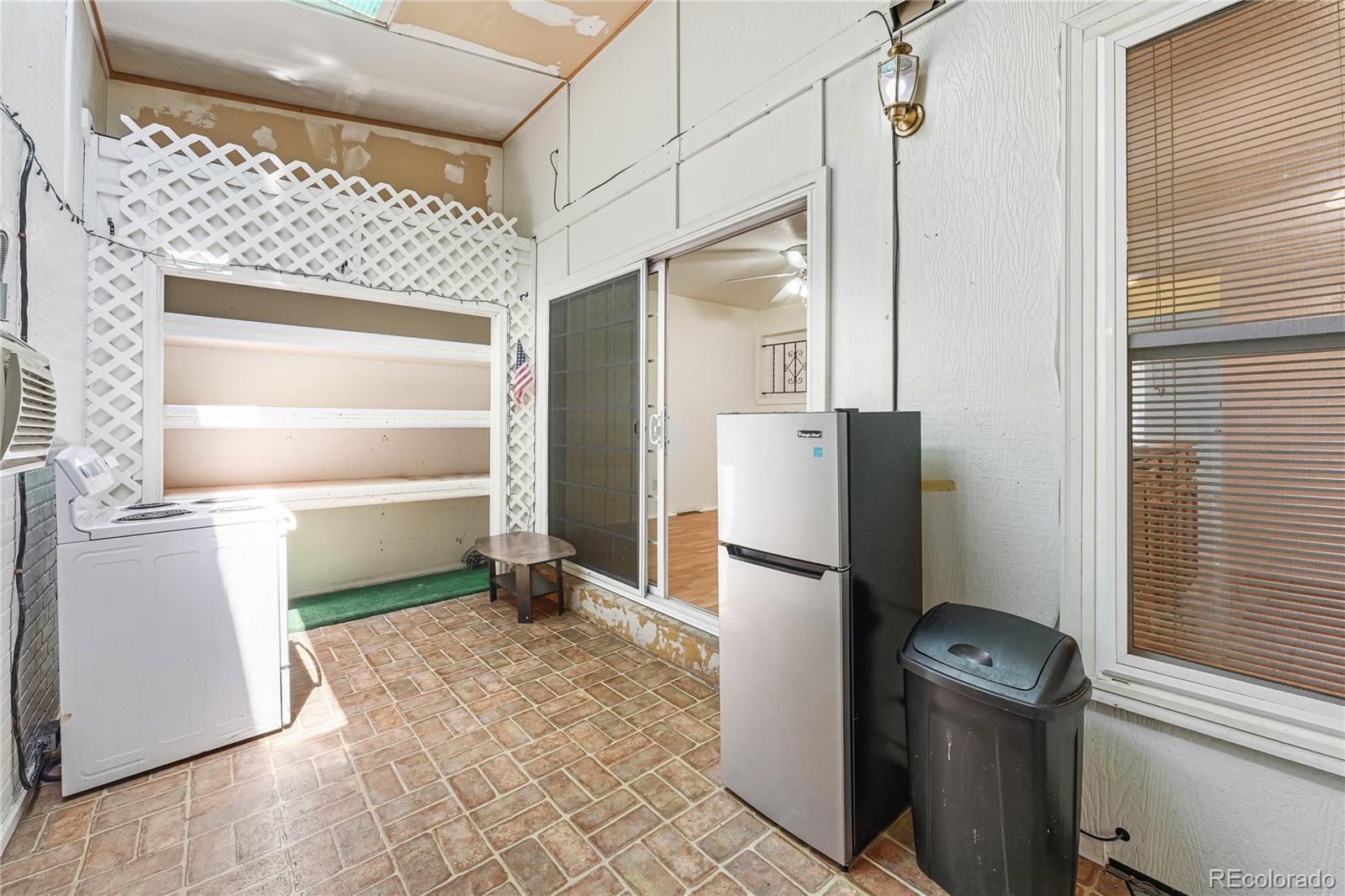 MLS Image #32 for 125  paris circle,aurora, Colorado