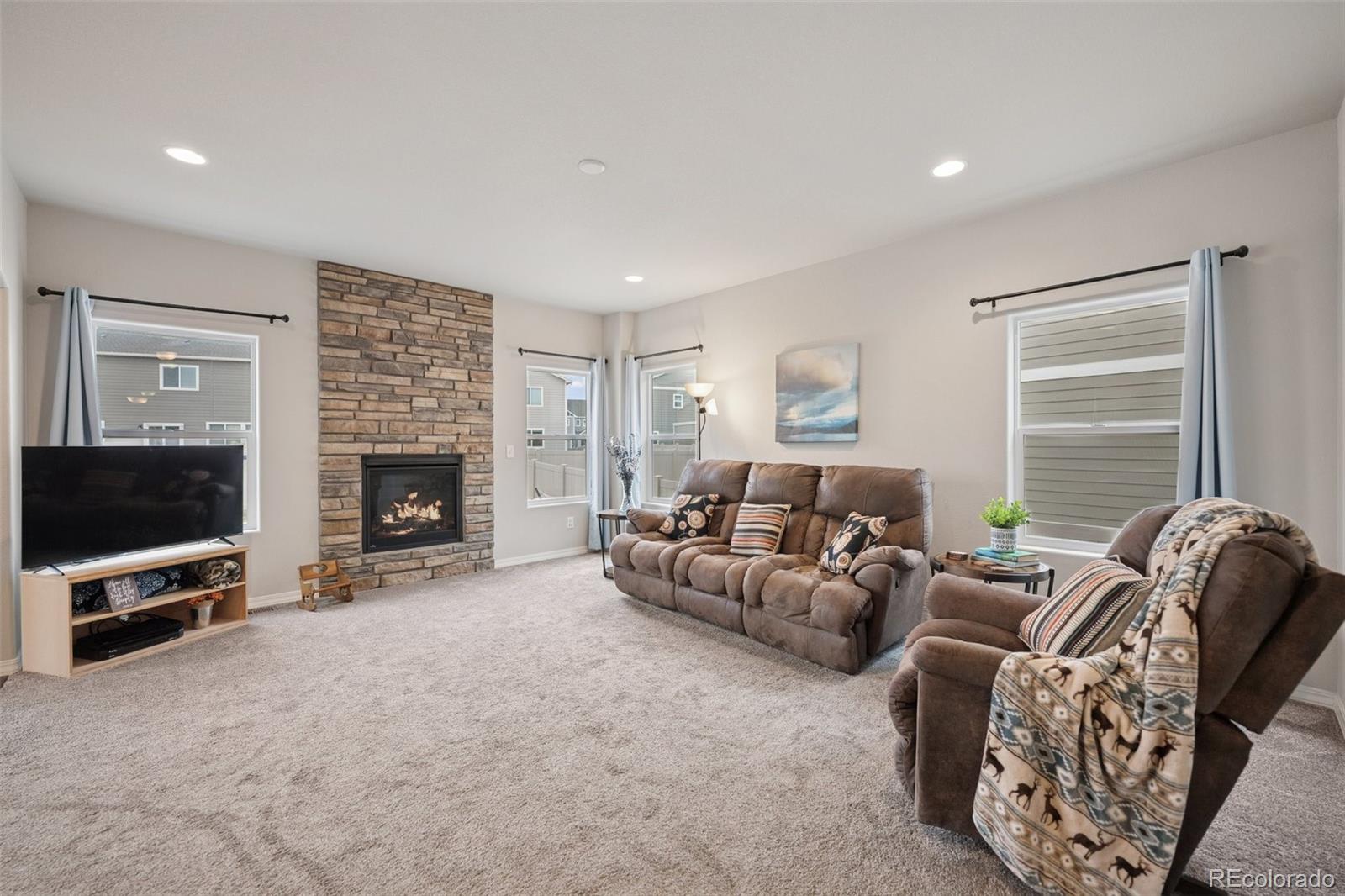 MLS Image #10 for 4445  zircon drive,colorado springs, Colorado