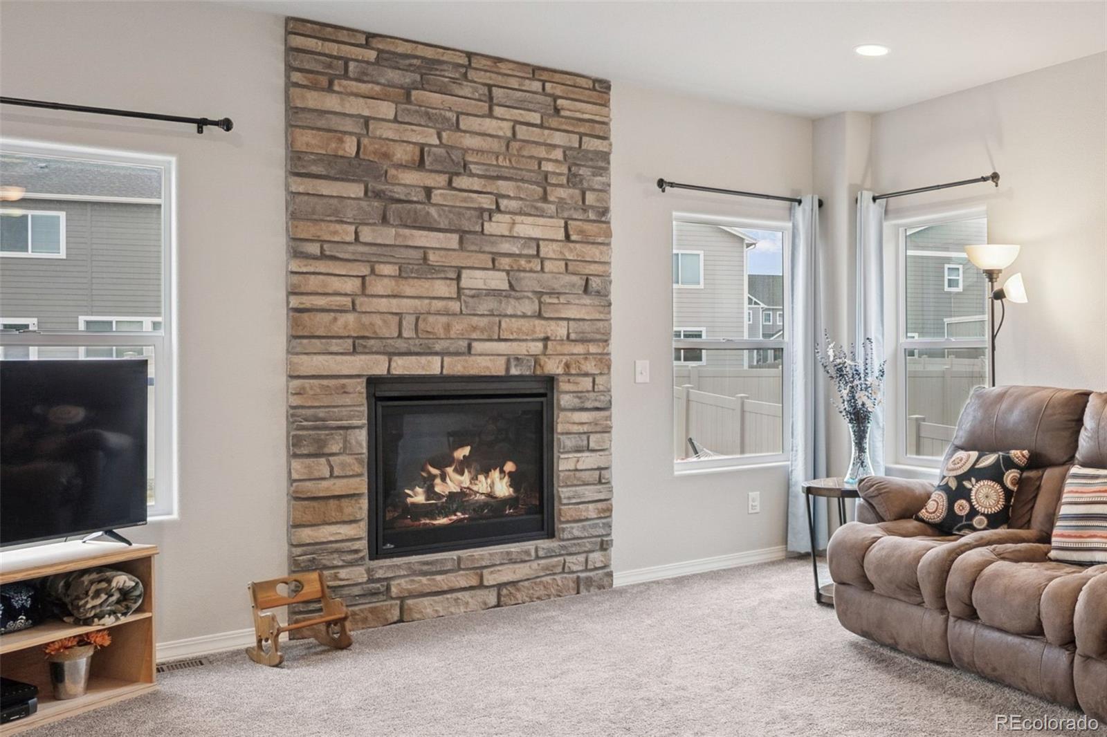 MLS Image #4 for 4445  zircon drive,colorado springs, Colorado