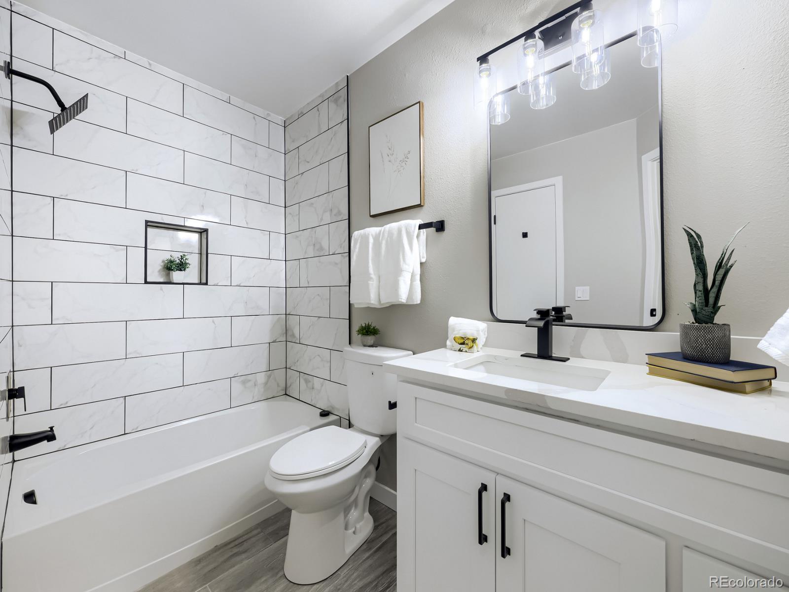 MLS Image #11 for 10595 w dartmouth avenue,lakewood, Colorado