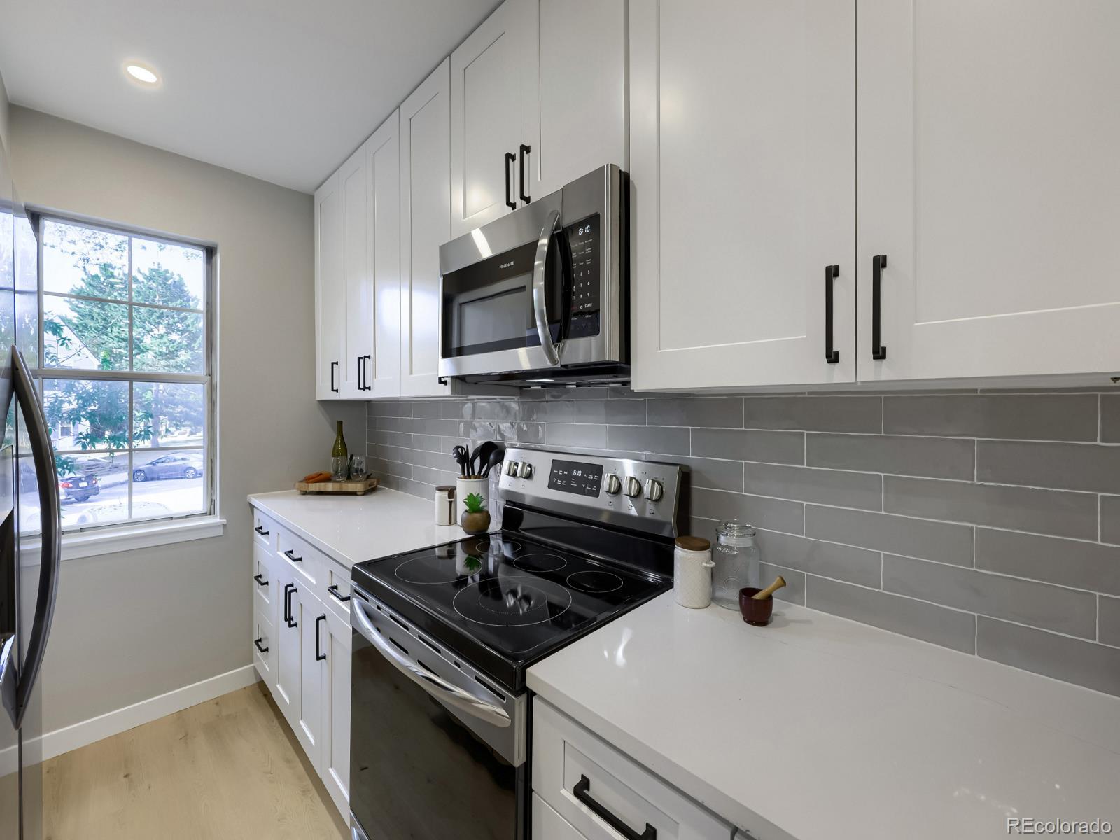 MLS Image #3 for 10595 w dartmouth avenue,lakewood, Colorado