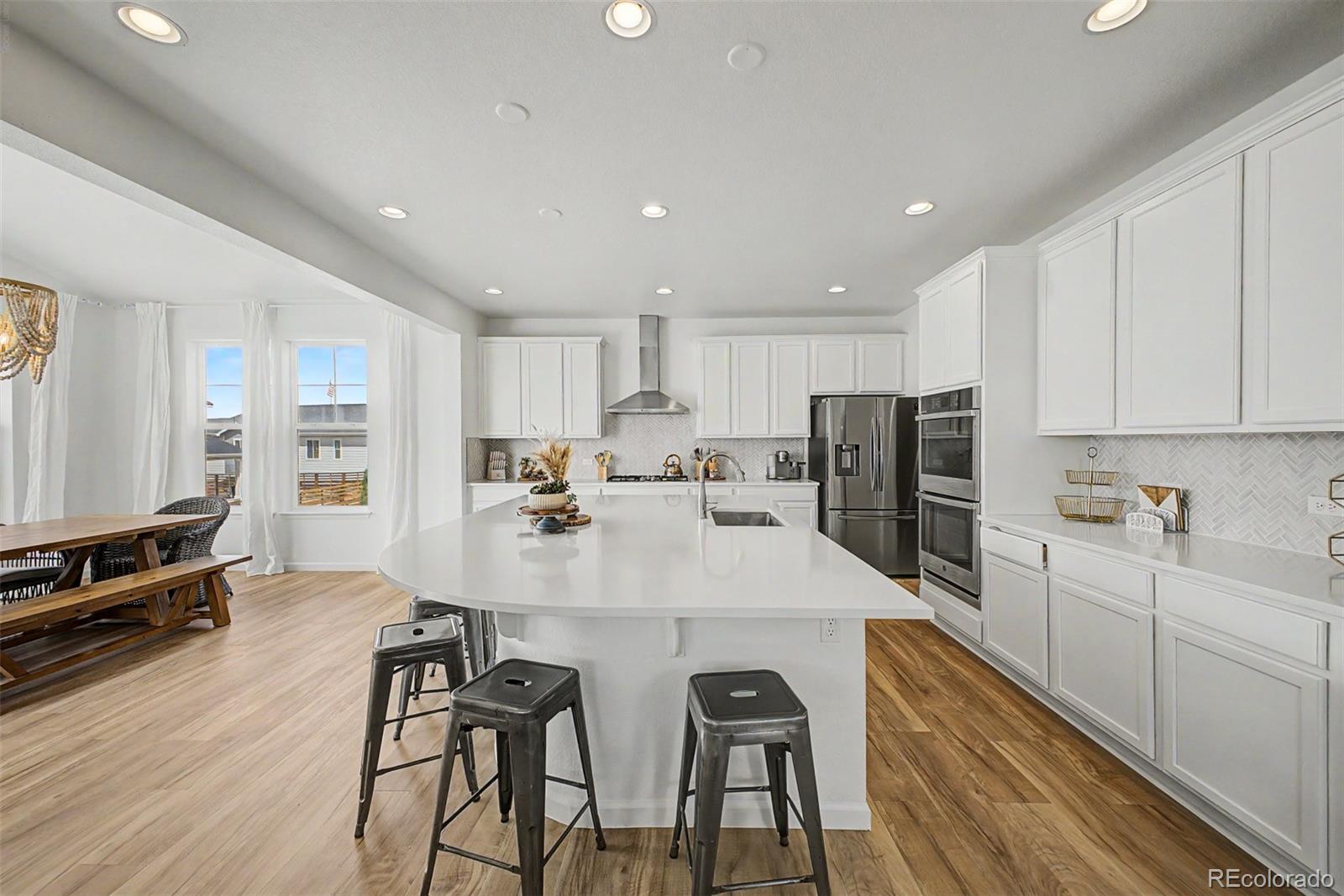 MLS Image #11 for 3845  eaton park street,aurora, Colorado