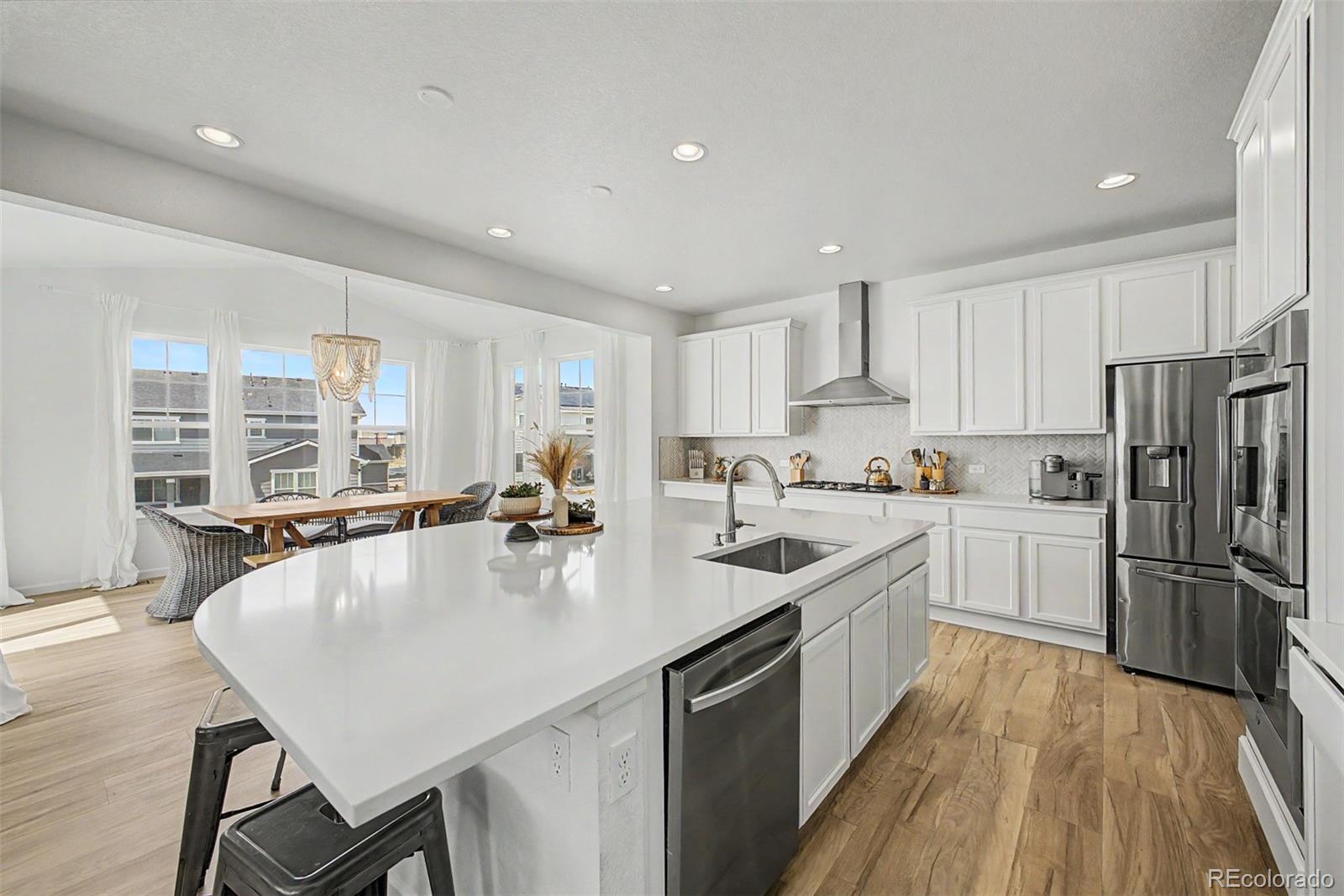 MLS Image #12 for 3845  eaton park street,aurora, Colorado