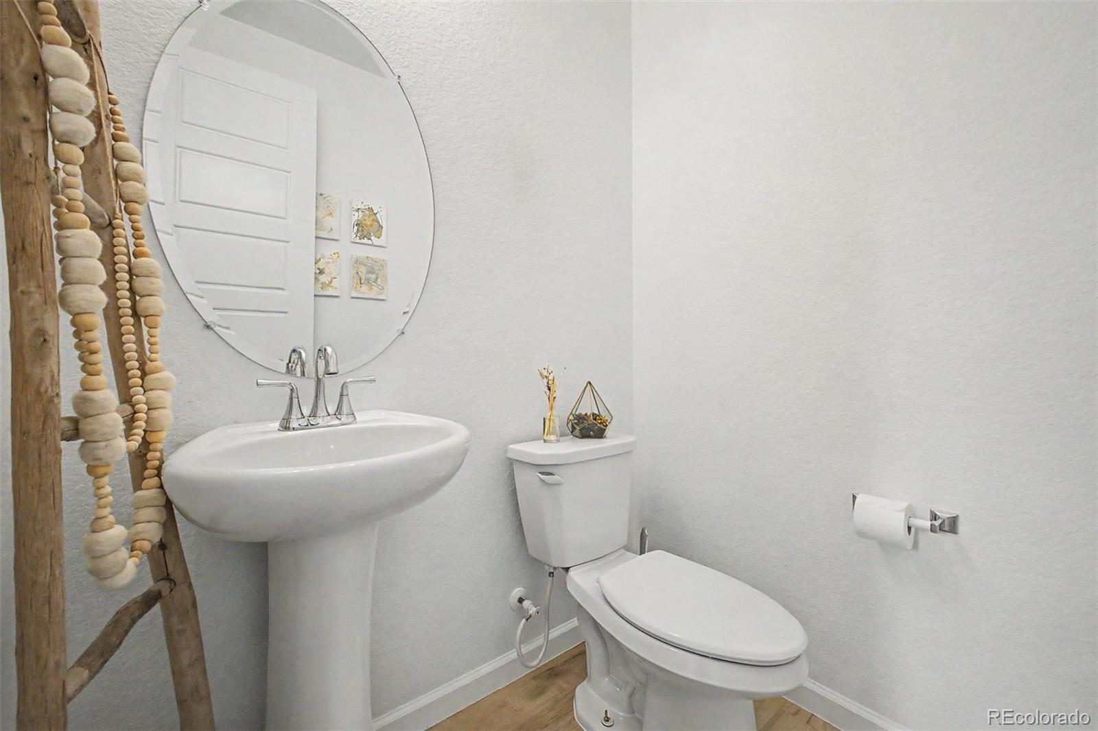 MLS Image #14 for 3845  eaton park street,aurora, Colorado