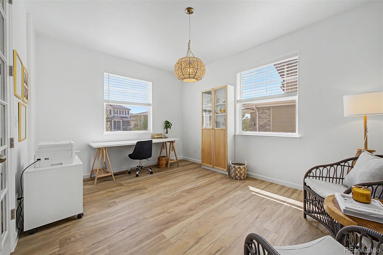 MLS Image #2 for 3845  eaton park street,aurora, Colorado