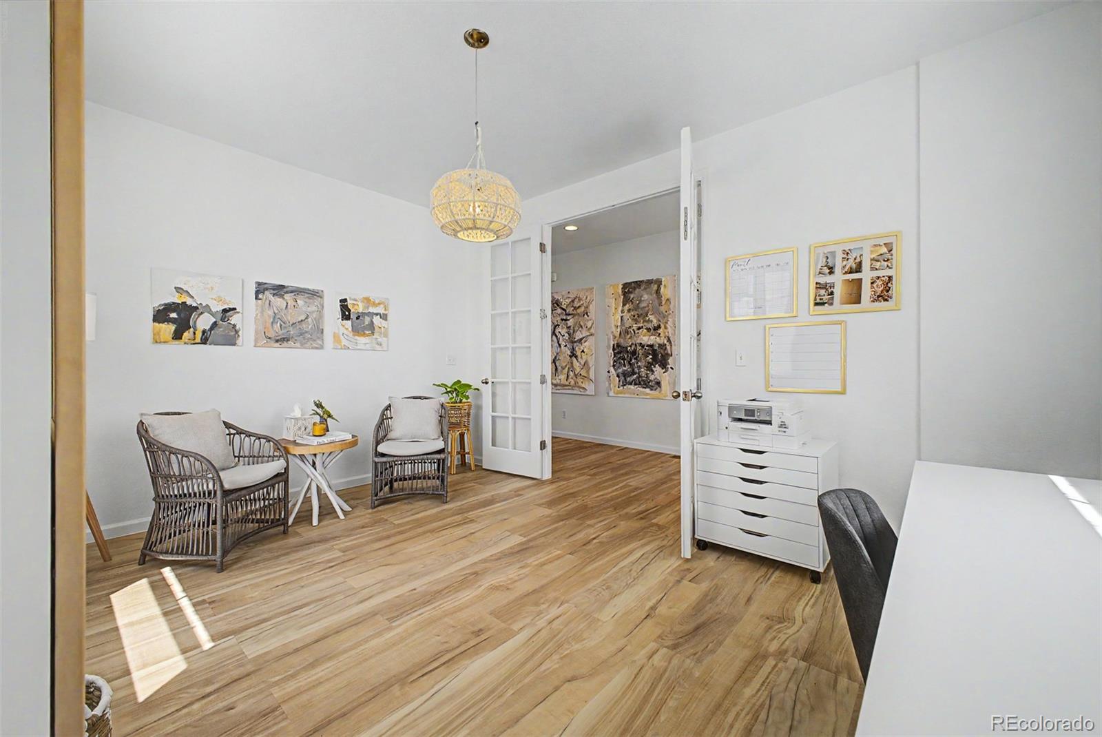 MLS Image #3 for 3845  eaton park street,aurora, Colorado