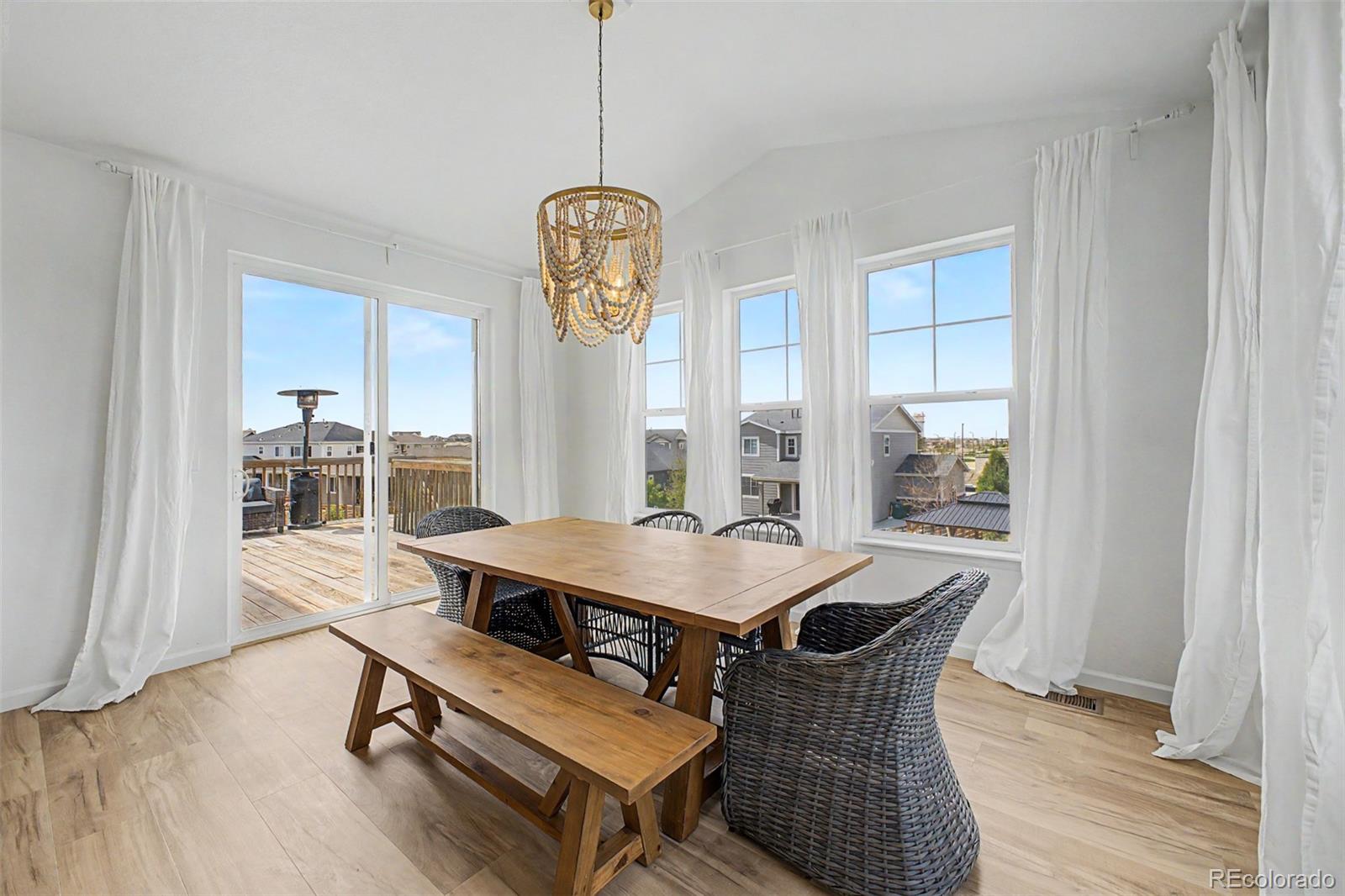 MLS Image #7 for 3845  eaton park street,aurora, Colorado