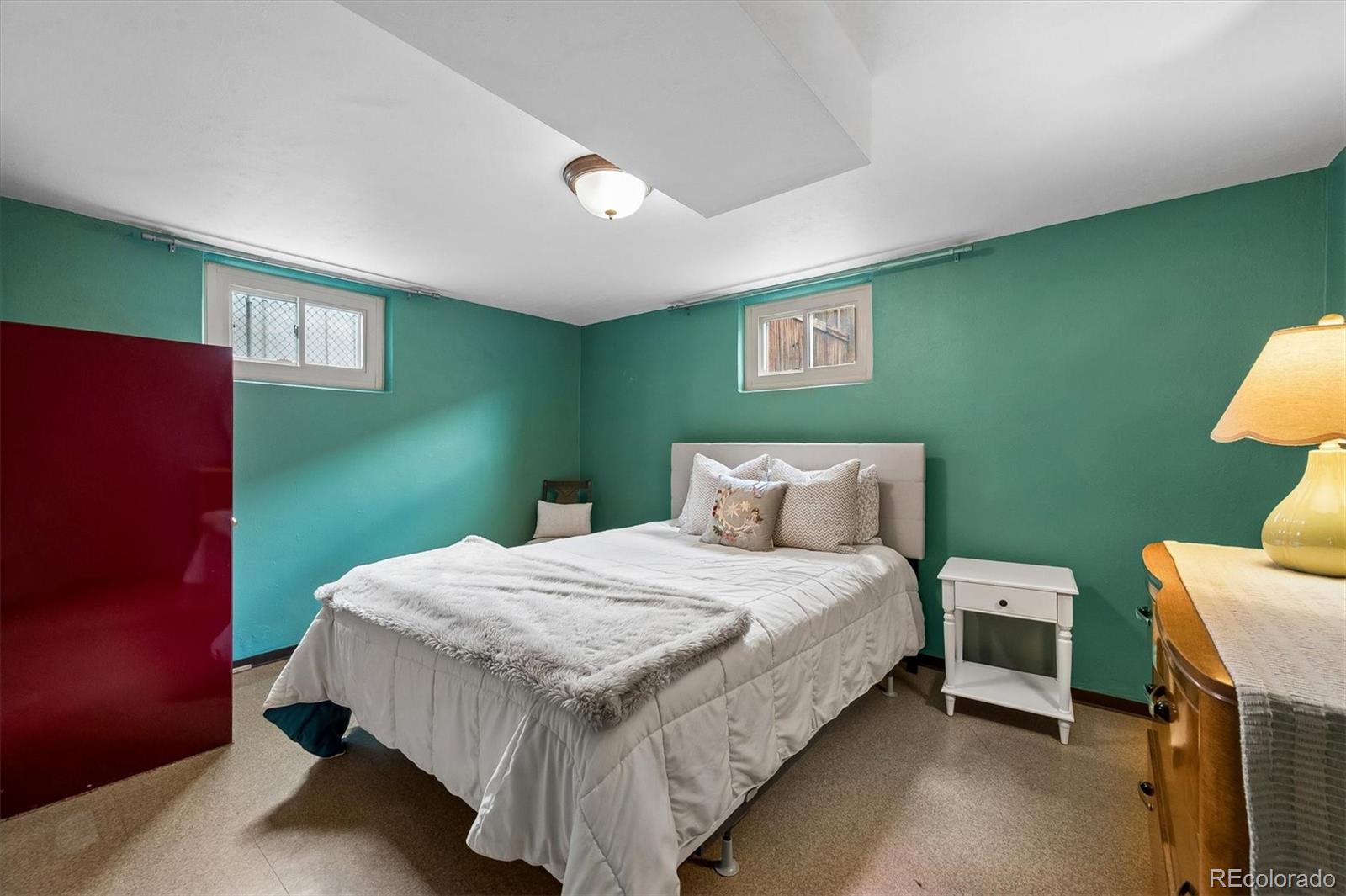 MLS Image #20 for 2712 s vrain street,denver, Colorado