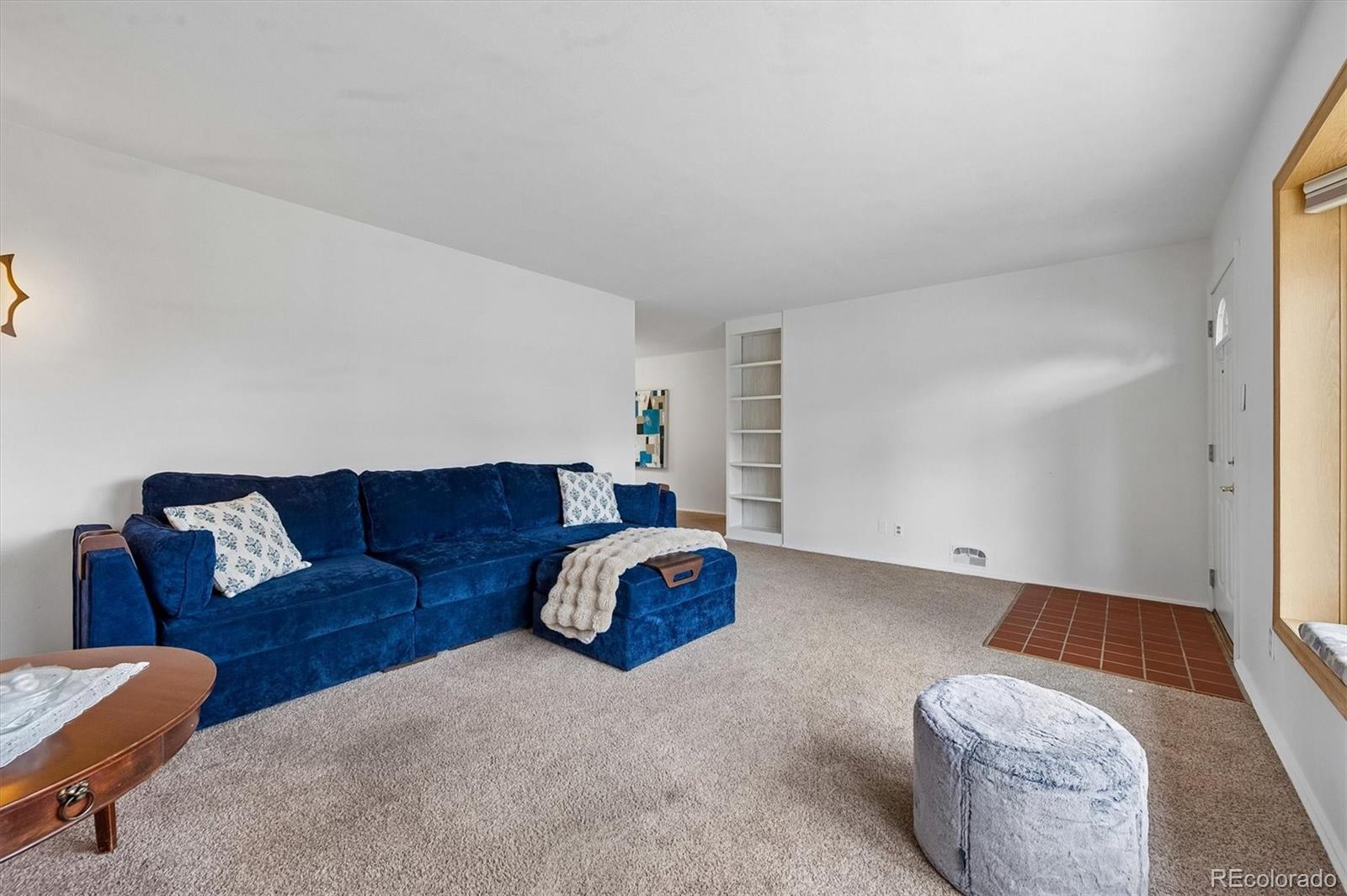 MLS Image #5 for 2712 s vrain street,denver, Colorado