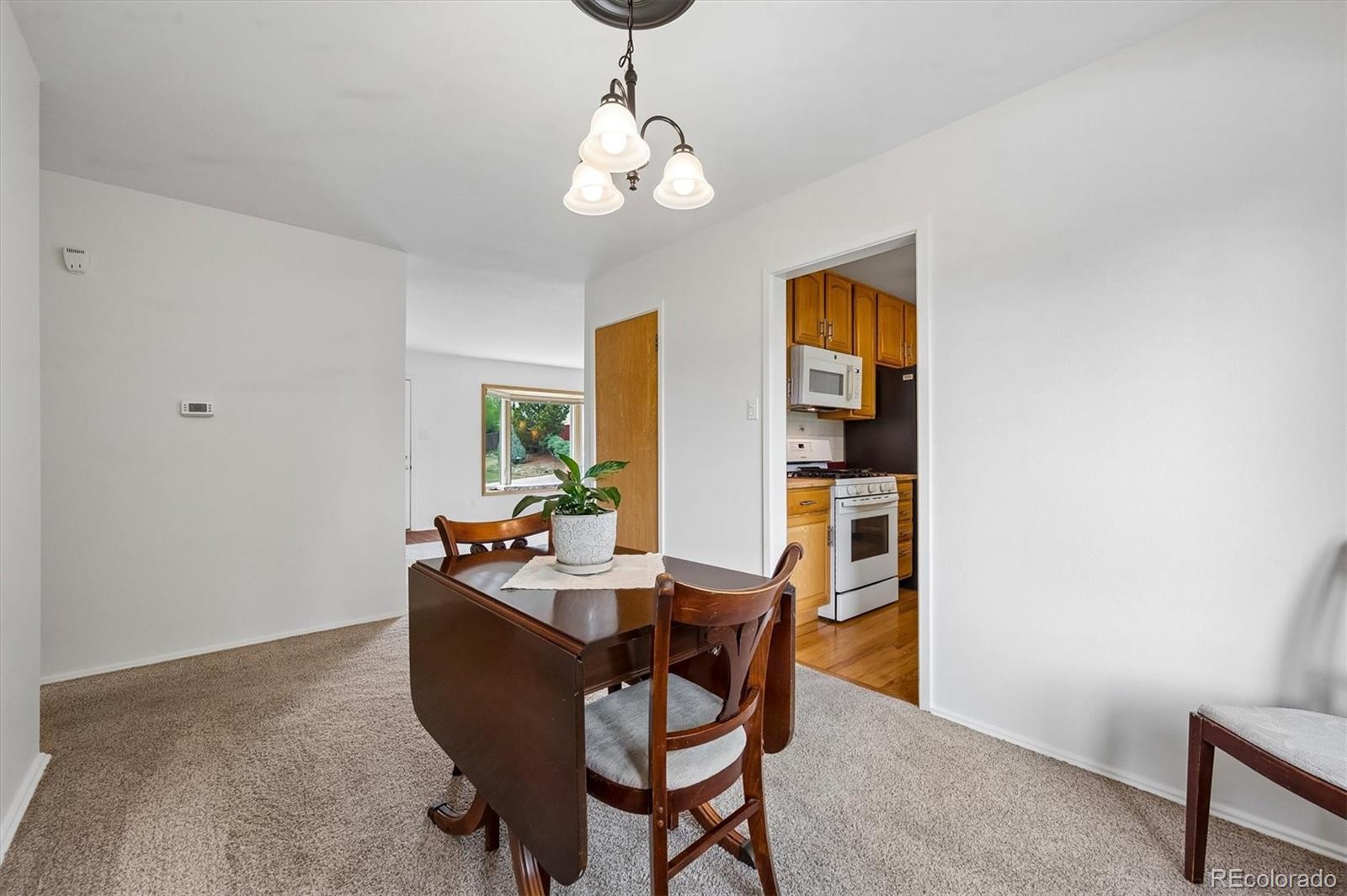 MLS Image #7 for 2712 s vrain street,denver, Colorado