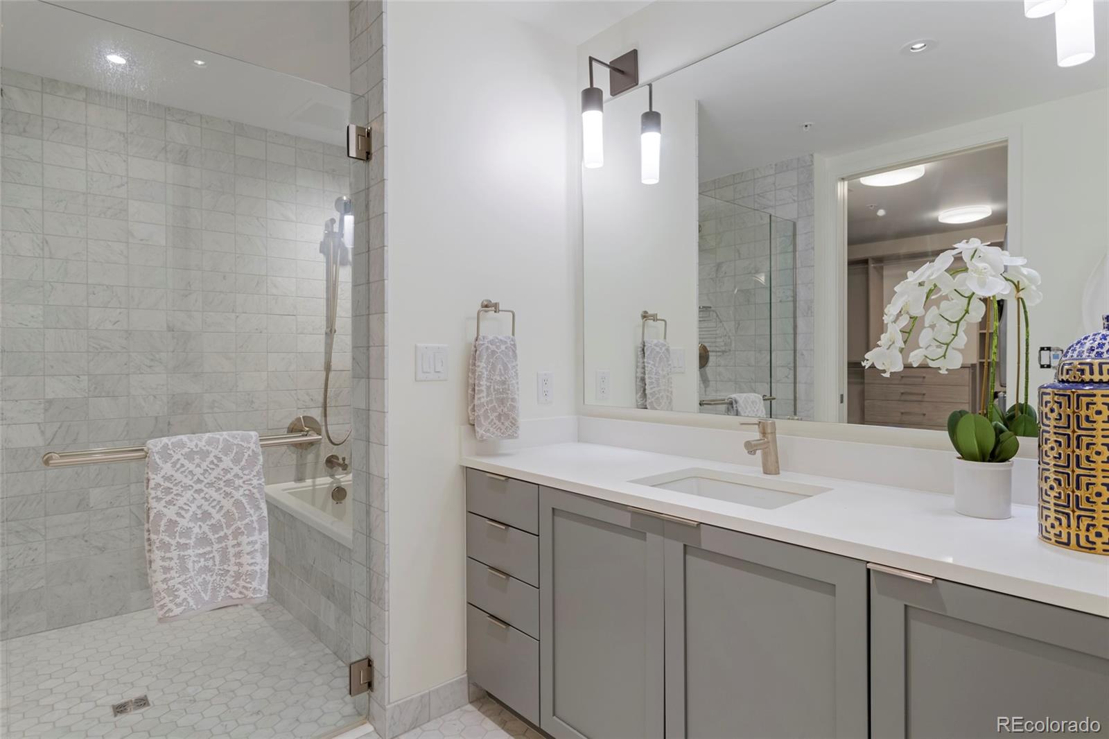 MLS Image #14 for 1750  wewatta street,denver, Colorado