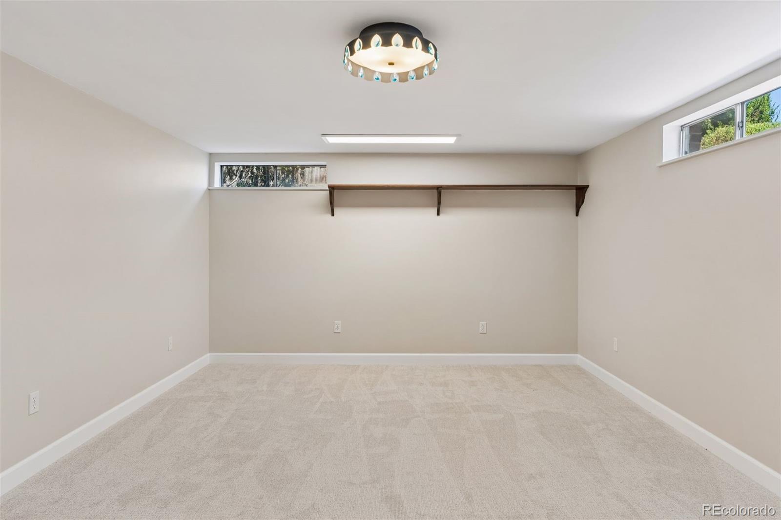 MLS Image #28 for 1995 s poplar street,denver, Colorado