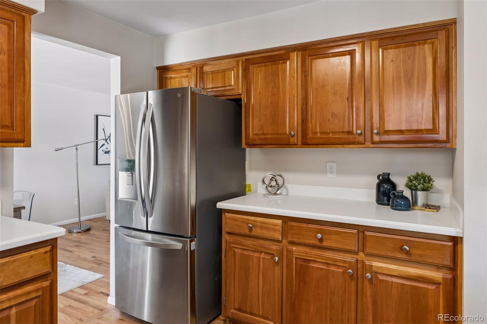 MLS Image #7 for 1995 s poplar street,denver, Colorado