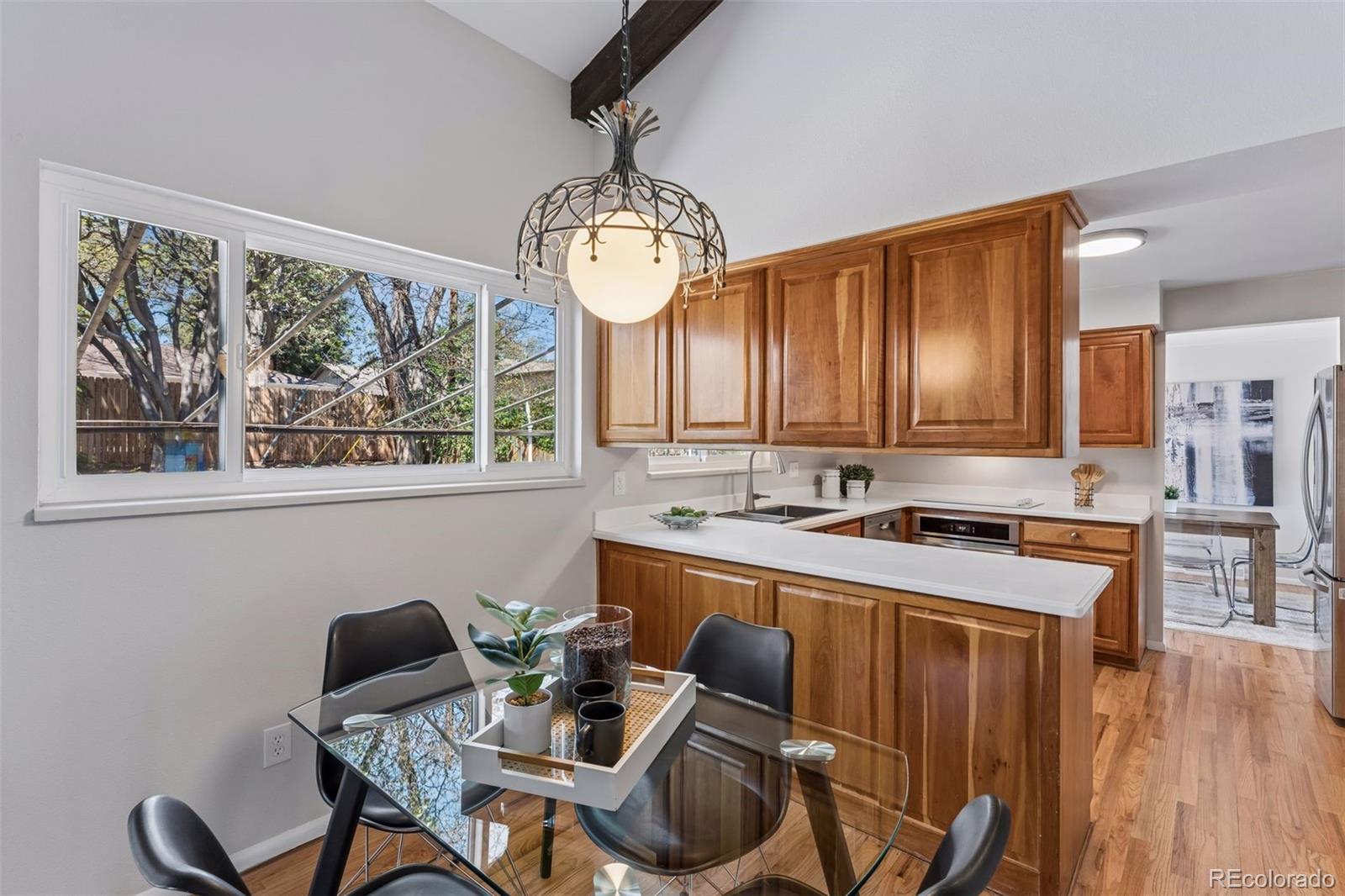 MLS Image #8 for 1995 s poplar street,denver, Colorado