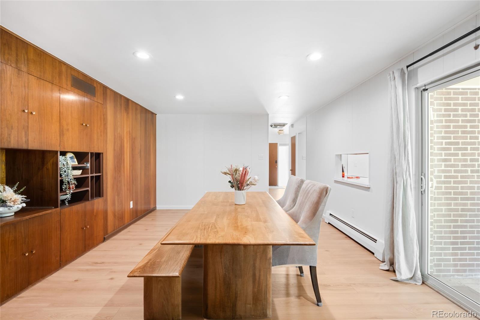 MLS Image #13 for 443 s niagara street,denver, Colorado
