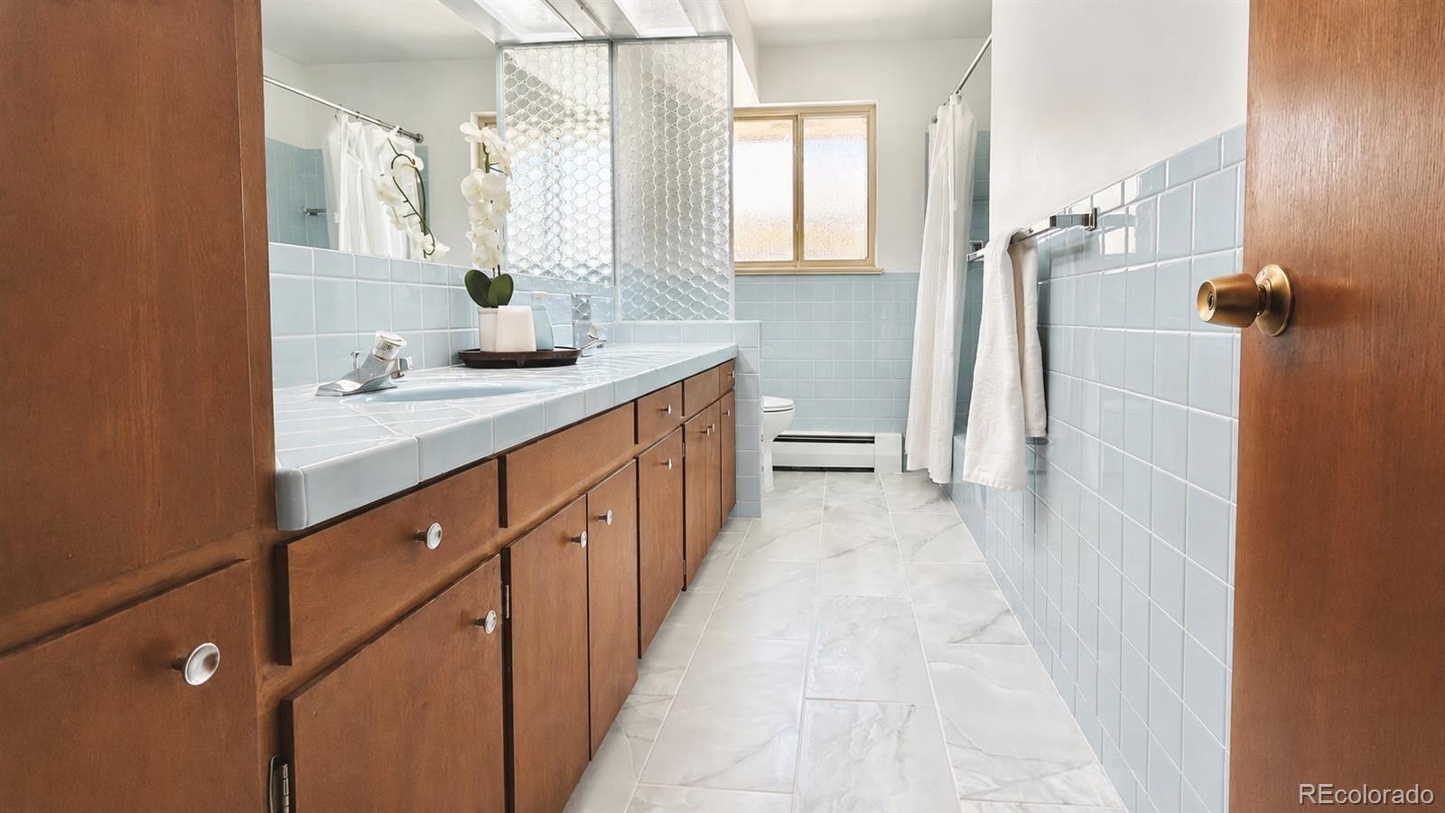 MLS Image #25 for 443 s niagara street,denver, Colorado