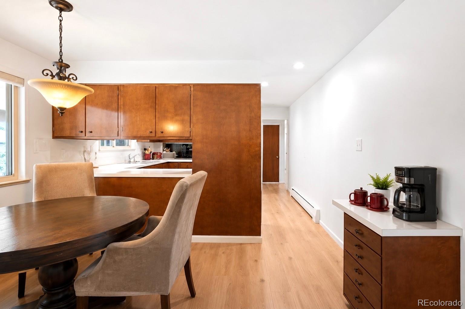 MLS Image #7 for 443 s niagara street,denver, Colorado