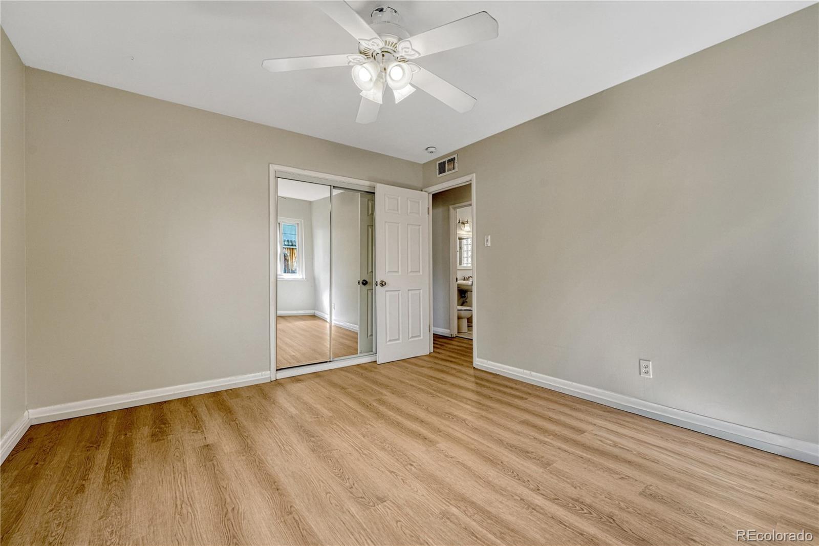 MLS Image #19 for 3084 s dexter way,denver, Colorado