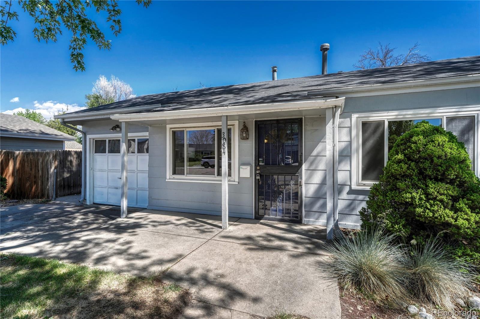MLS Image #3 for 3084 s dexter way,denver, Colorado