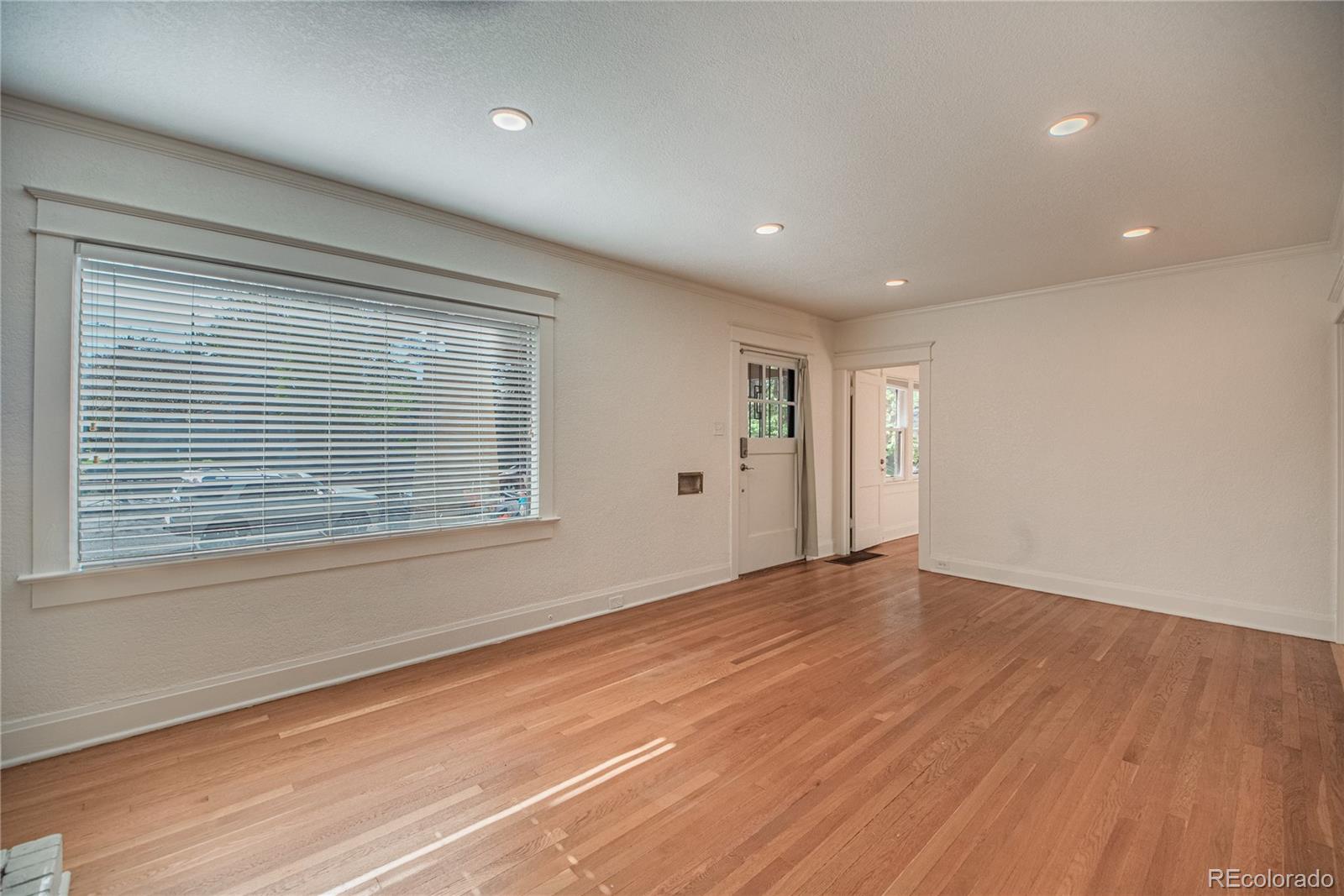 MLS Image #8 for 612  harrison street,denver, Colorado