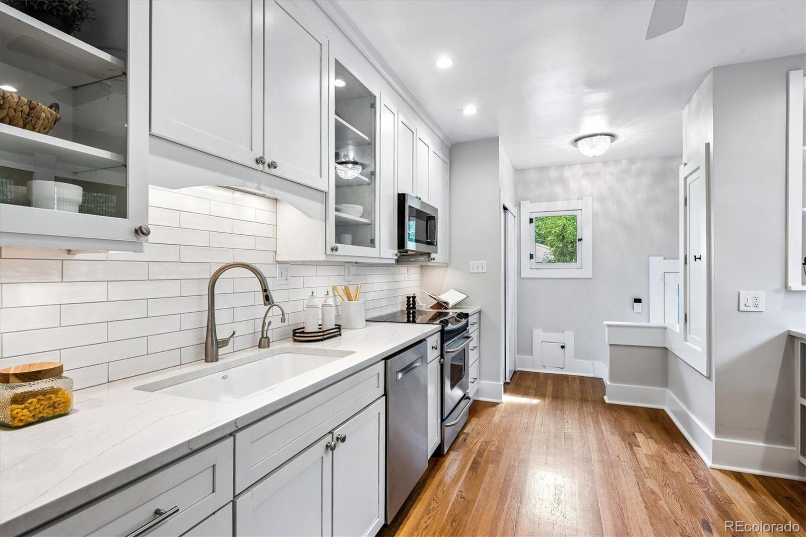 MLS Image #8 for 2022  jasmine street,denver, Colorado
