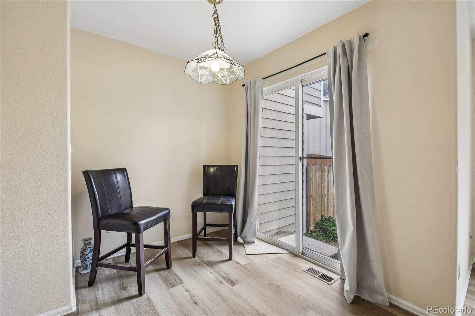 MLS Image #11 for 1232 s waco street d,aurora, Colorado